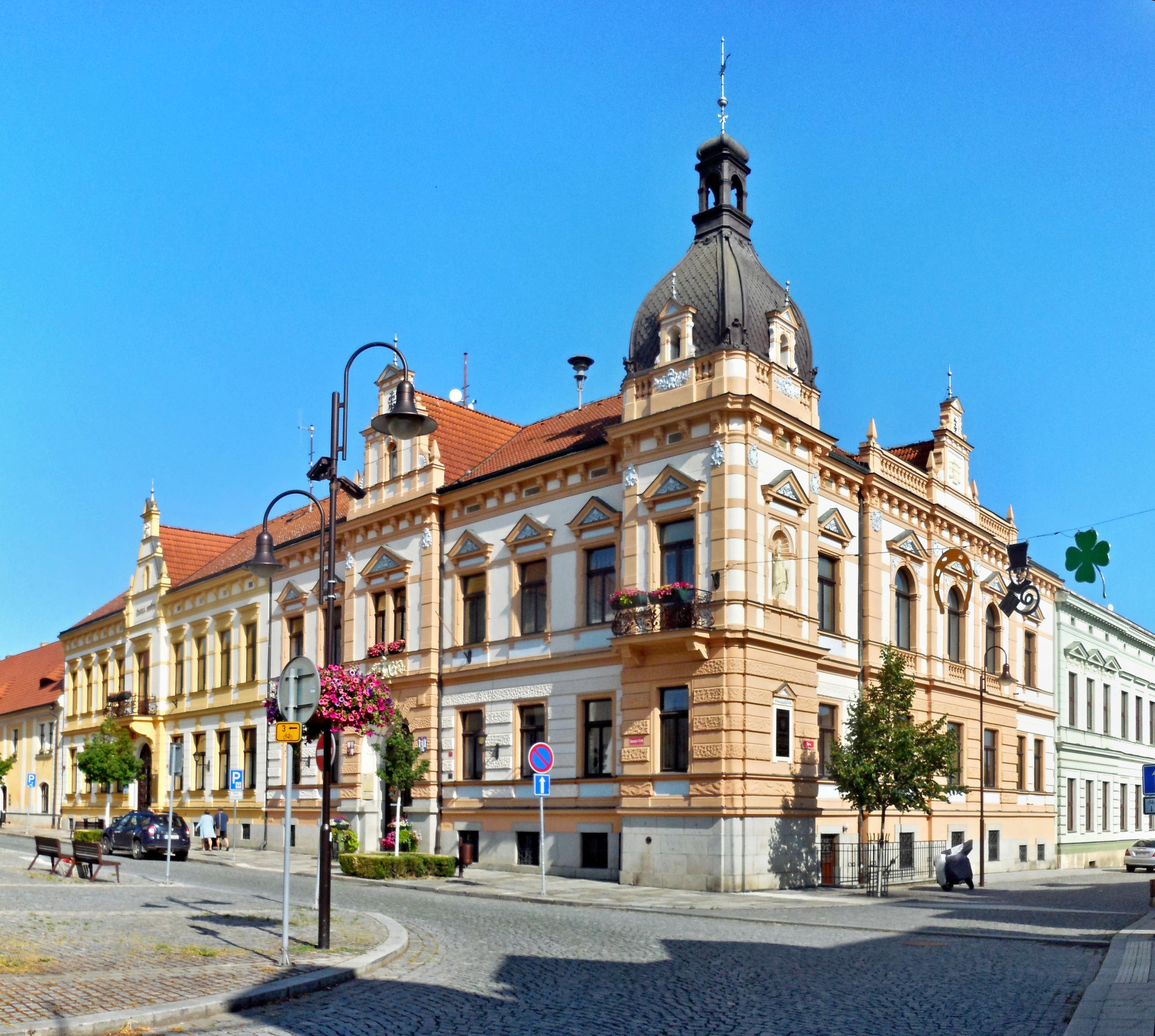 Městský úřad Dobřany foto 5