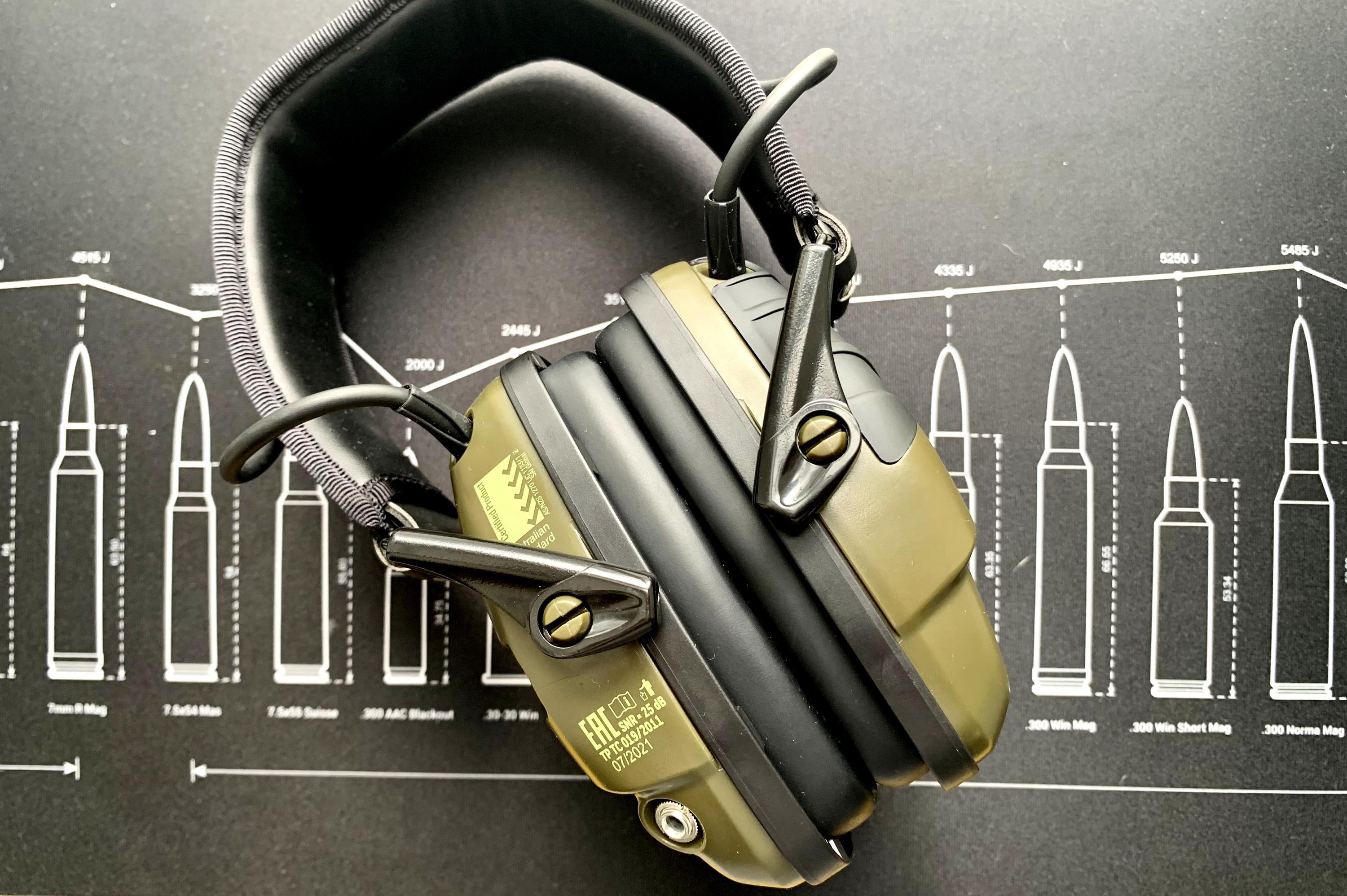 STŘÍLEJ S NÁMI.cz