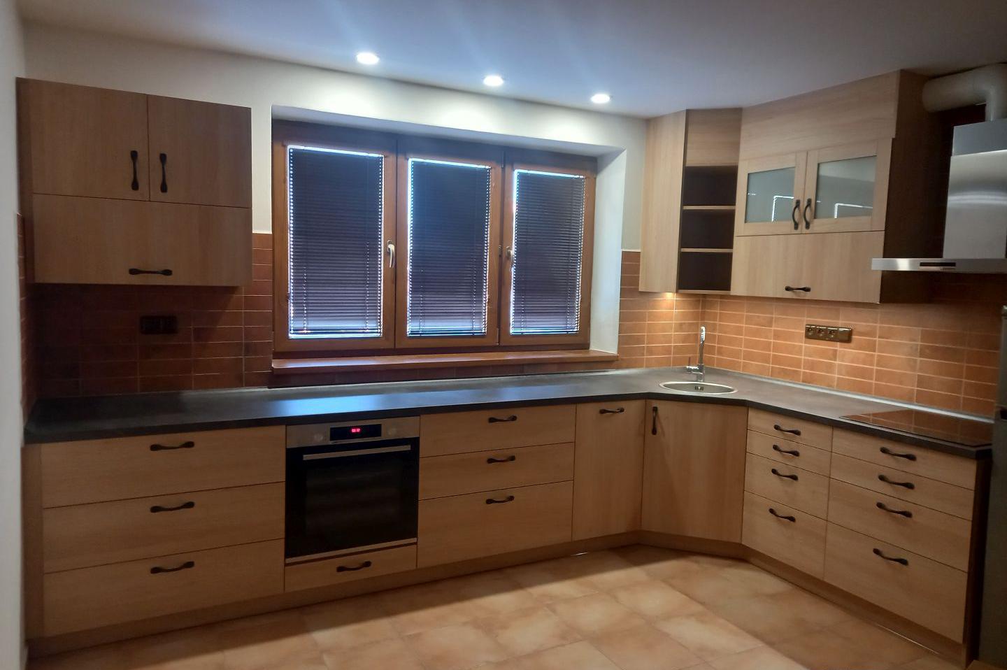 Truhlářství Again - Pavel Vlach