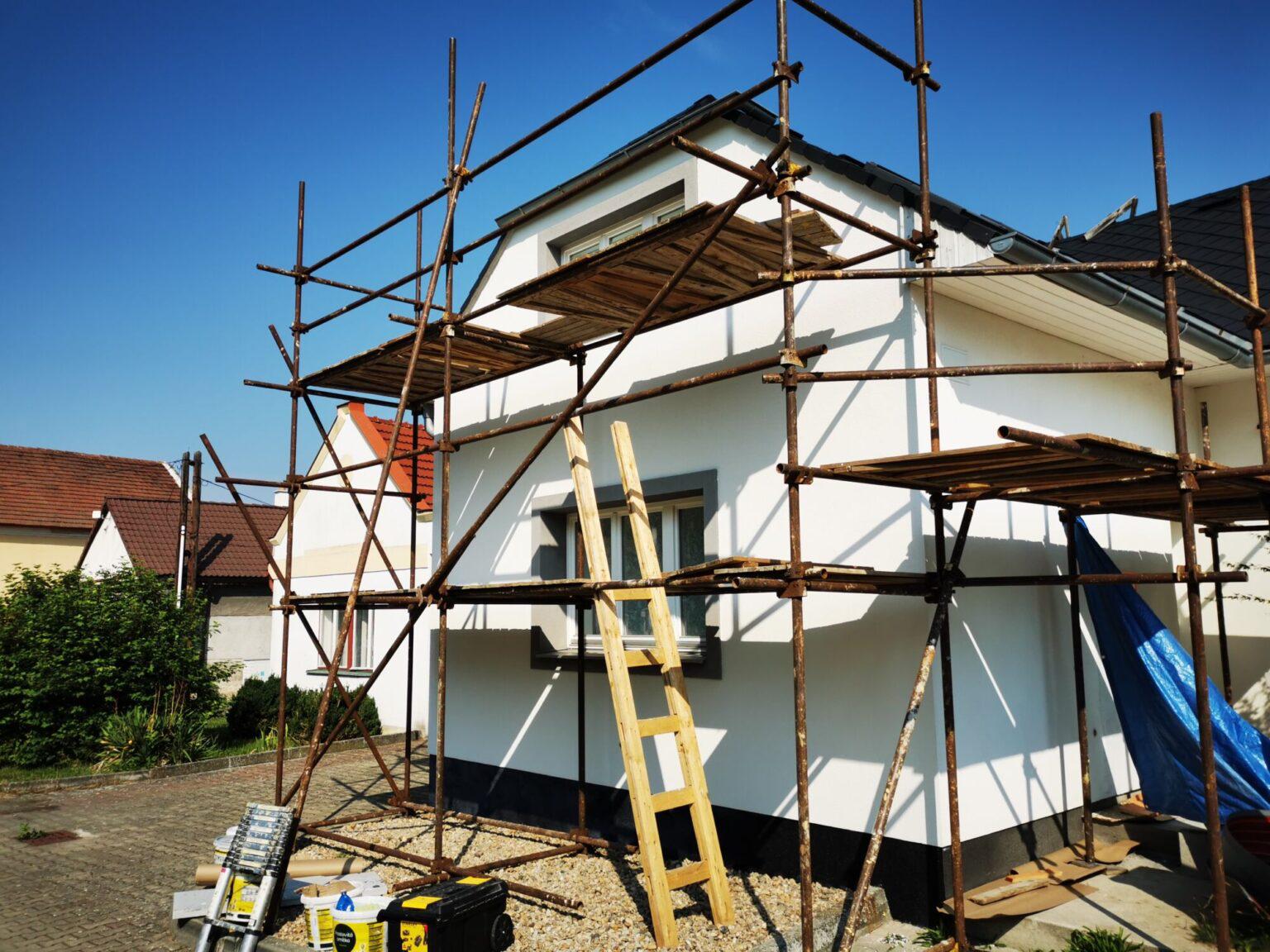 Ondřej Hampl - Fasády a rekonstrukce na klíč foto 6