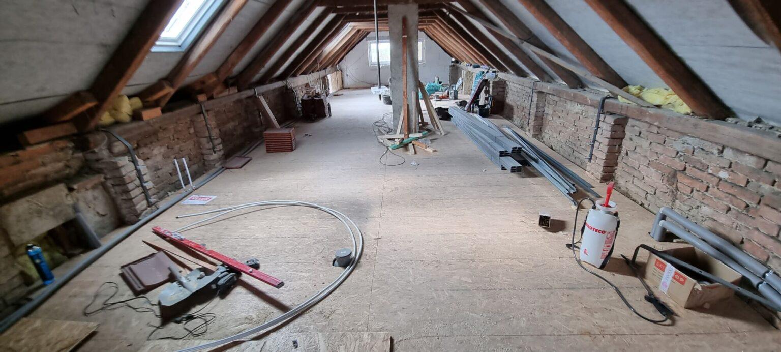 Ondřej Hampl - Rekonstrukce a fasády na klíč foto 4