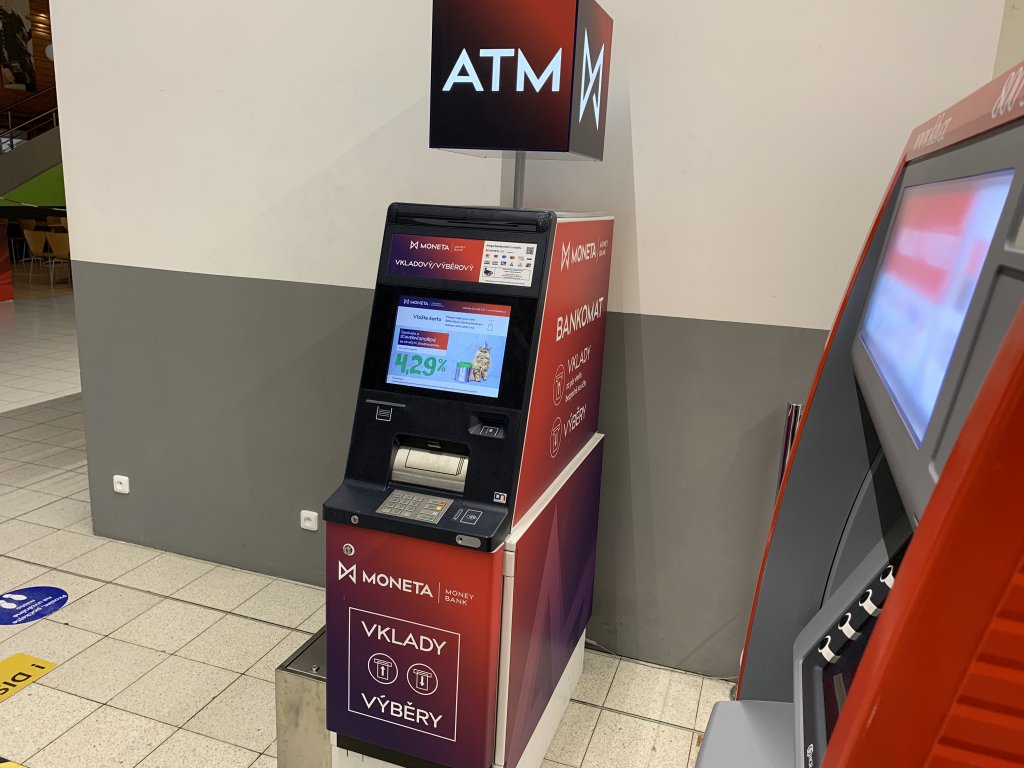 Bankomat MONETA Money Bank vkladový foto 2