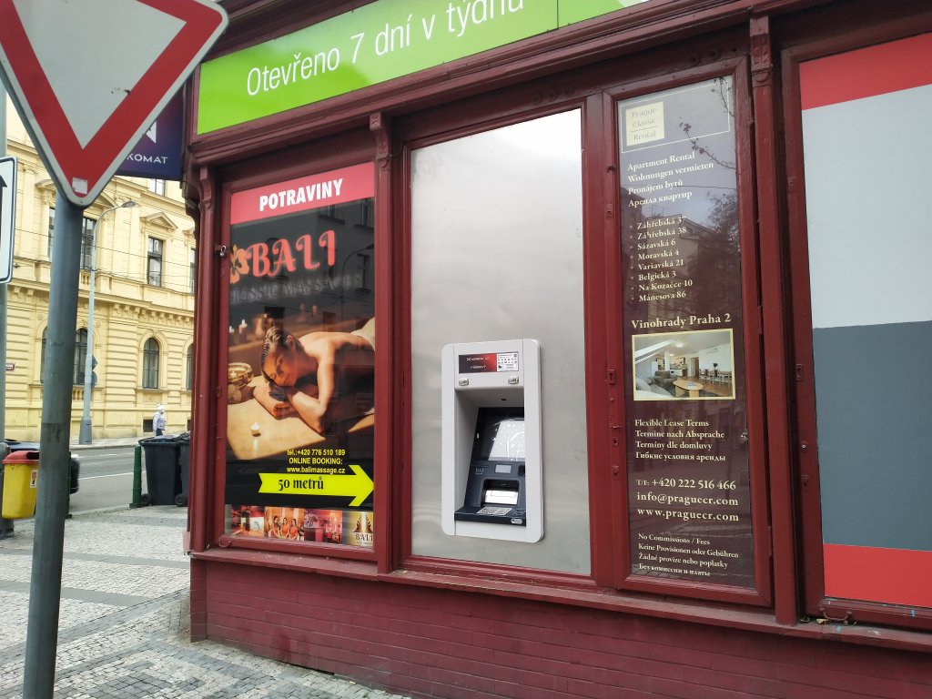 Bankomat MONETA Money Bank foto 2