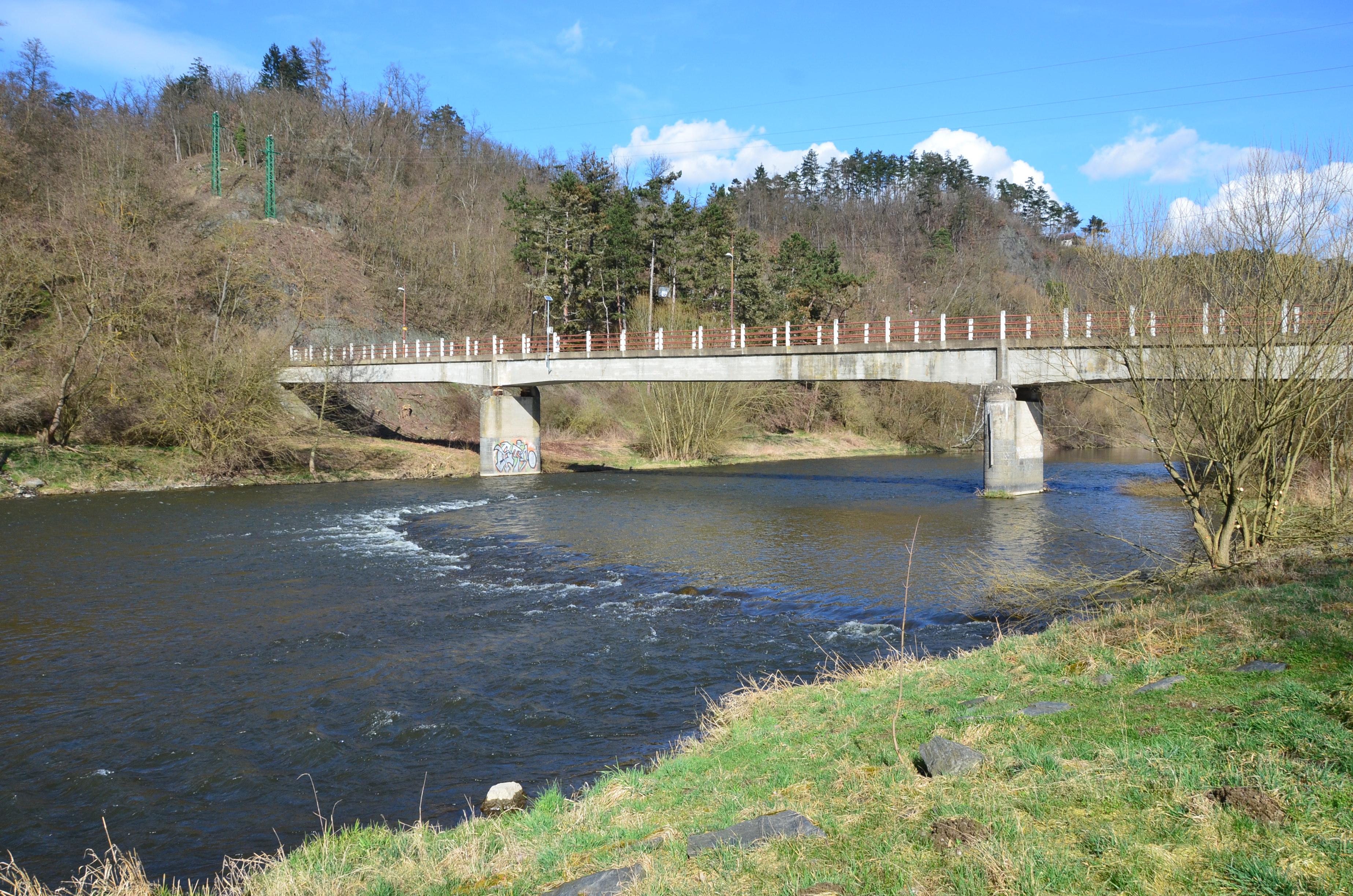 Sázava - tour - půjčovna lodí foto 2