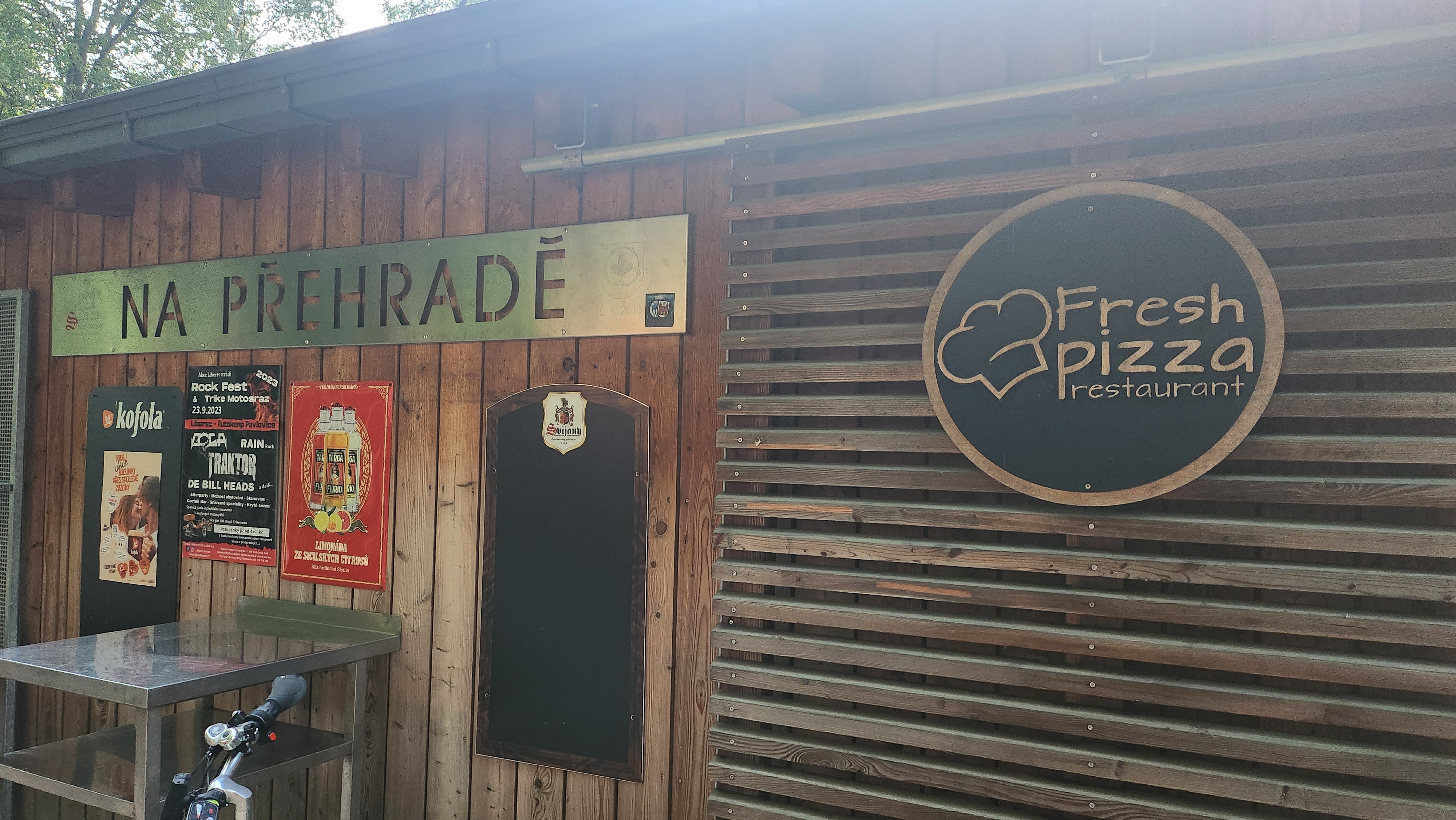 Fresh Pizza na přehradě Fojtka foto 3