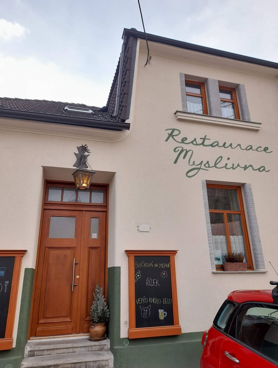 Restaurace Myslivna foto 2