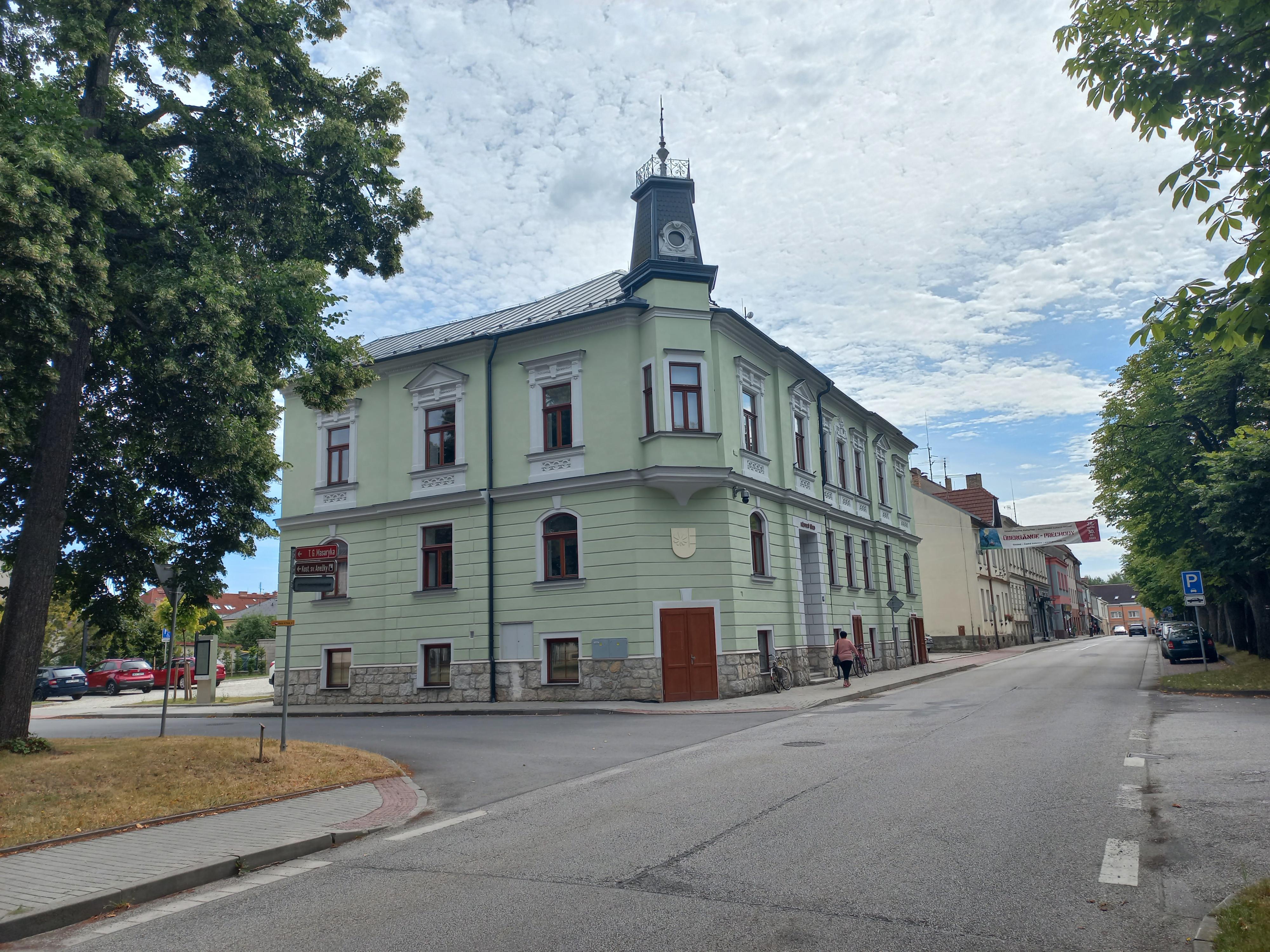 České Velenice - Městský úřad foto 3