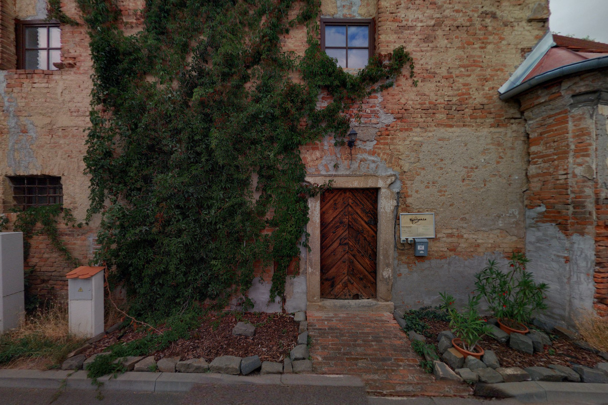 Historic cars club, o. s.