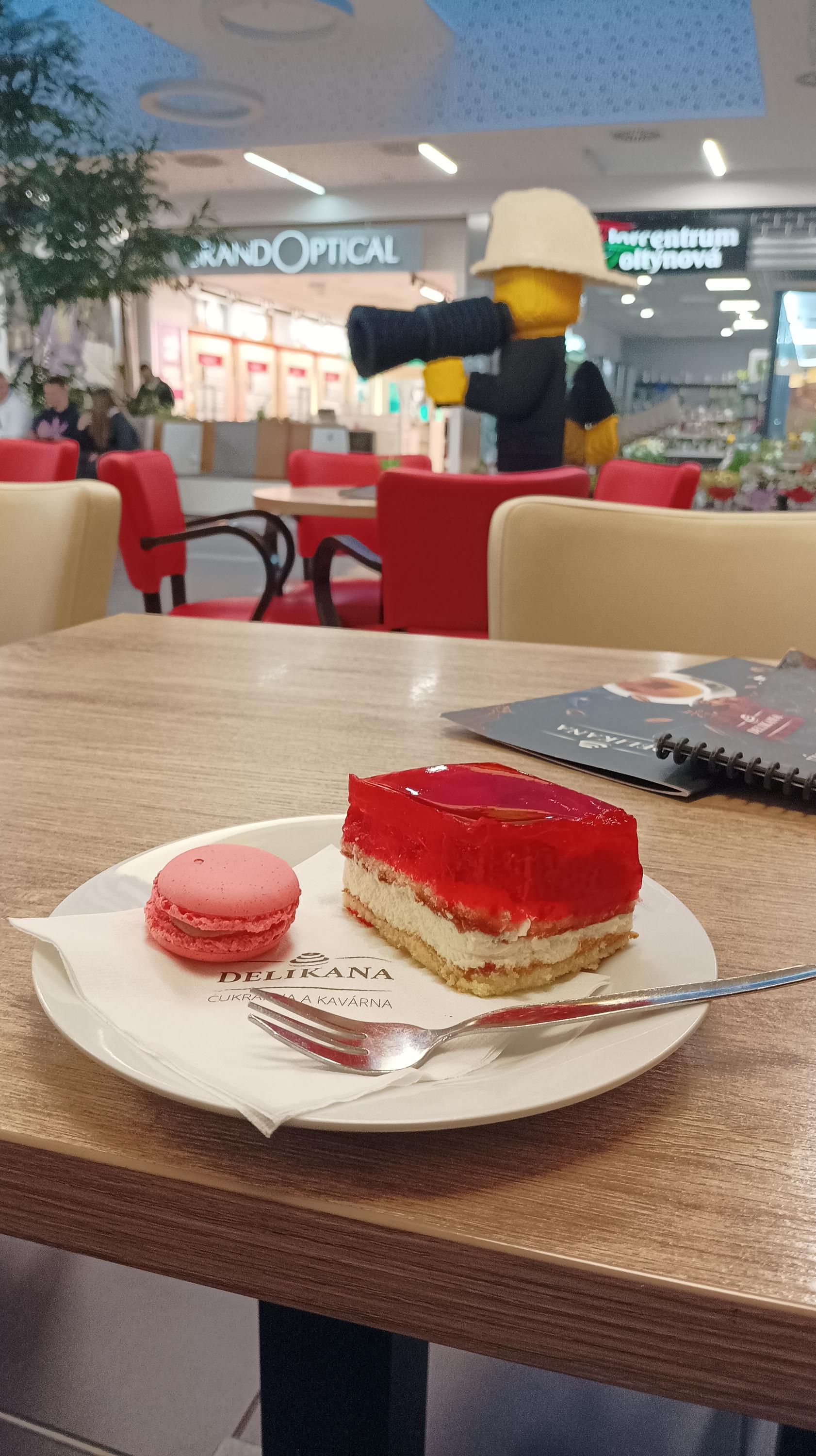 Eiscafe Delikana foto 2