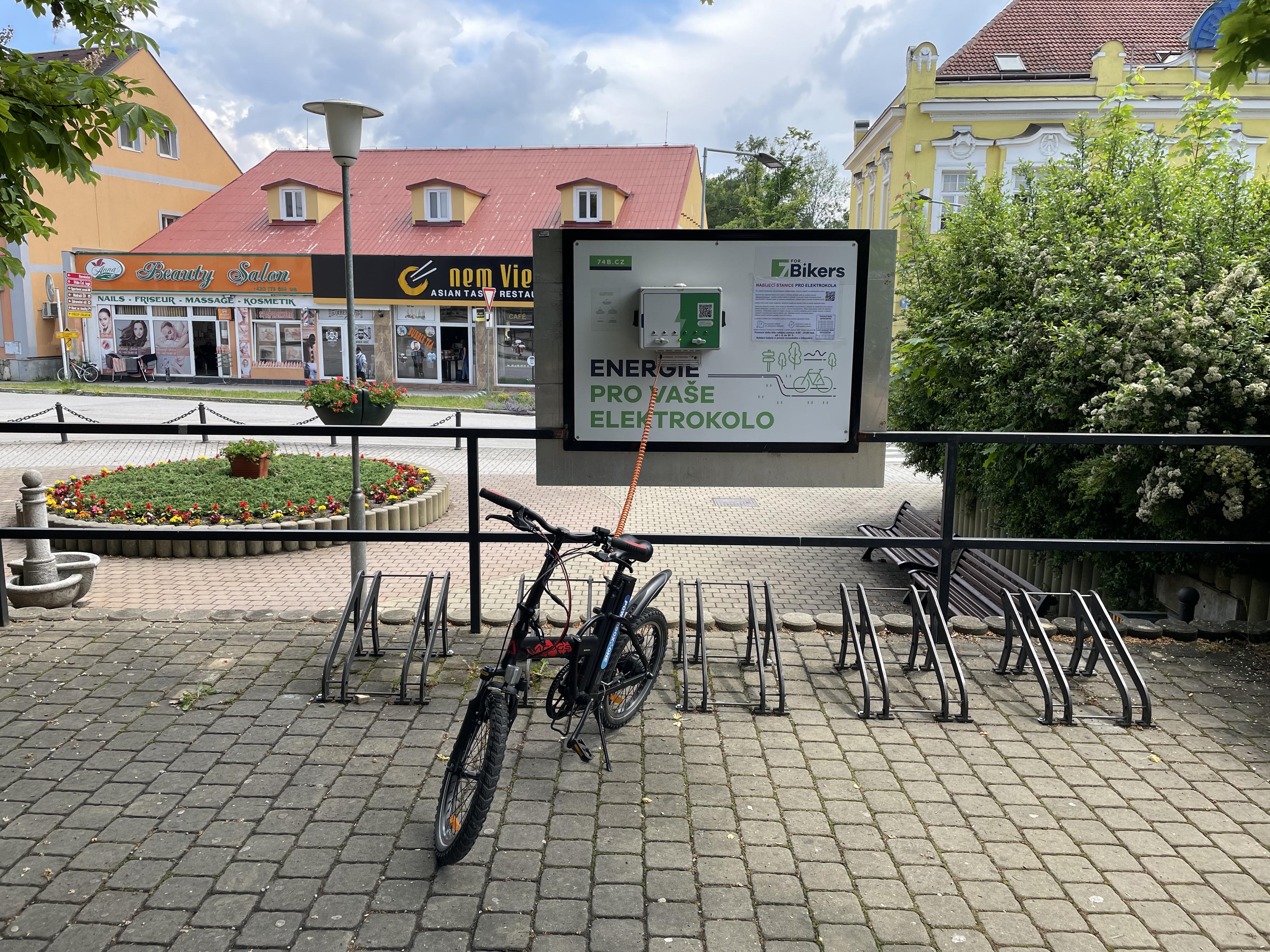 Nabíjecí stanice Město České Velenice foto 2