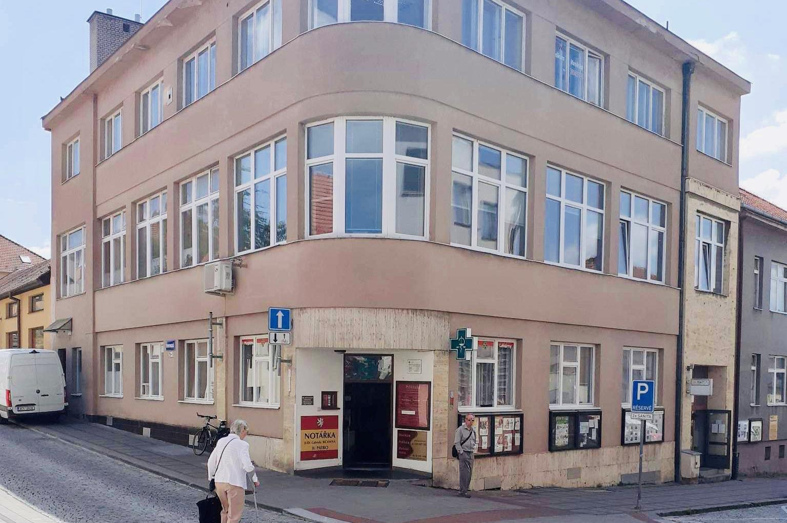 MUDr. Marcela Bacterová