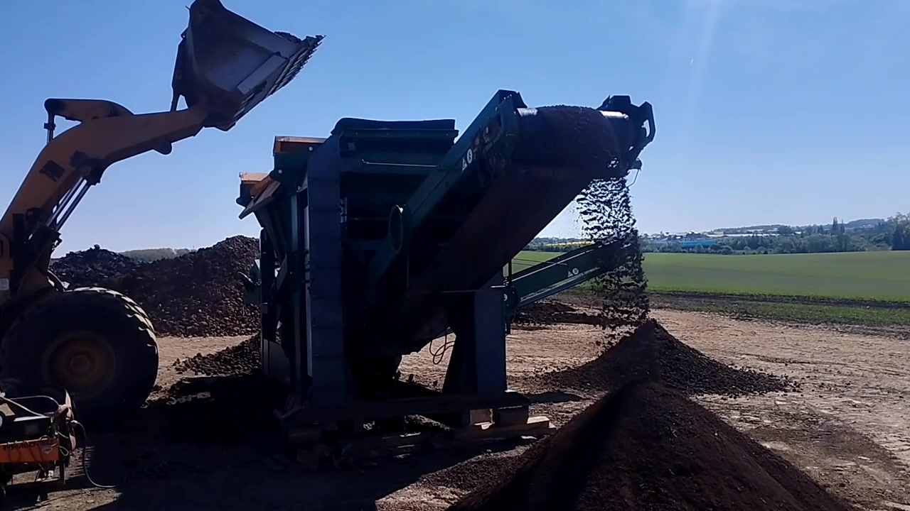Deponie Osnice - AGRO Jesenice u Prahy, a.s. foto 2 (náhled videa)