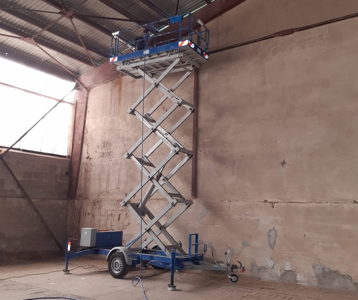 Půjčení pracovní plošiny