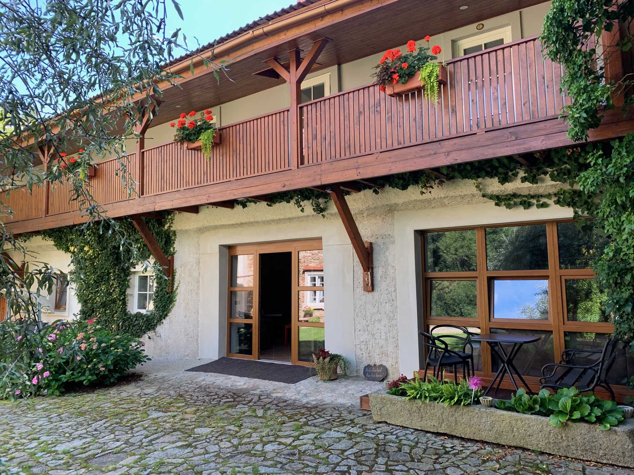 Farský dvůr foto 3