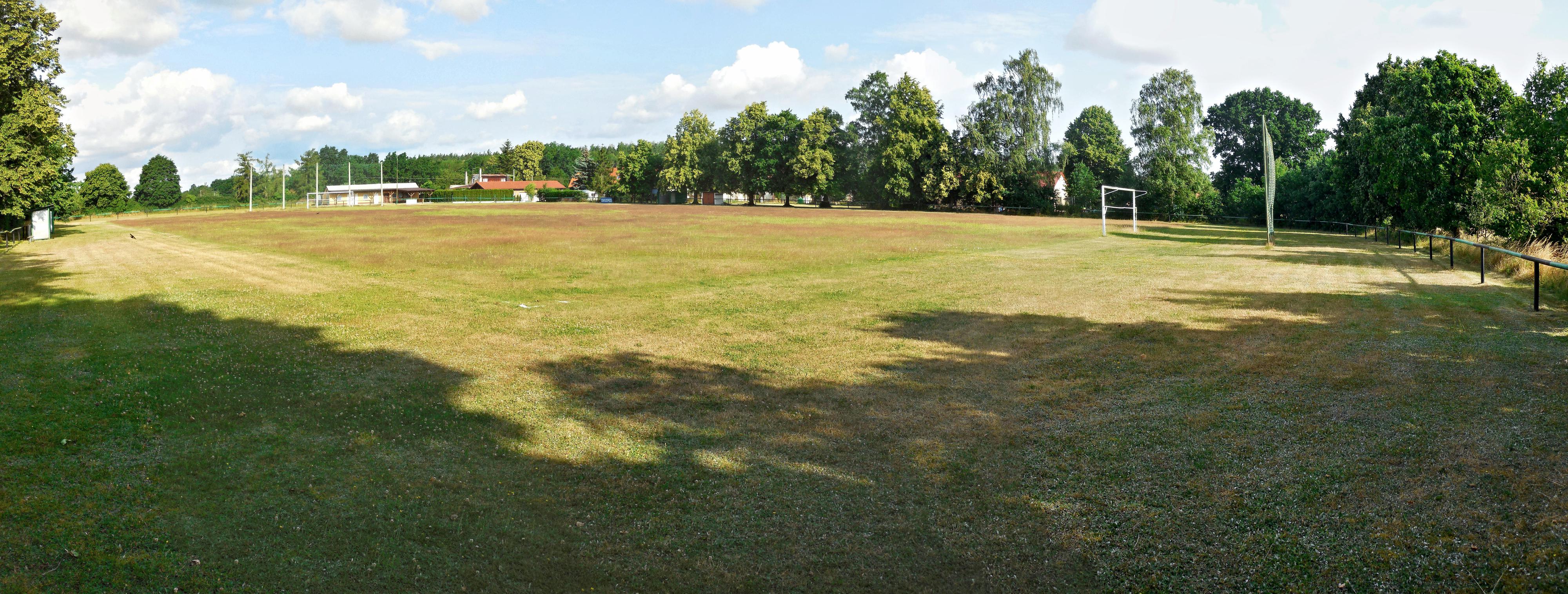 TJ Baník Mantov foto 2