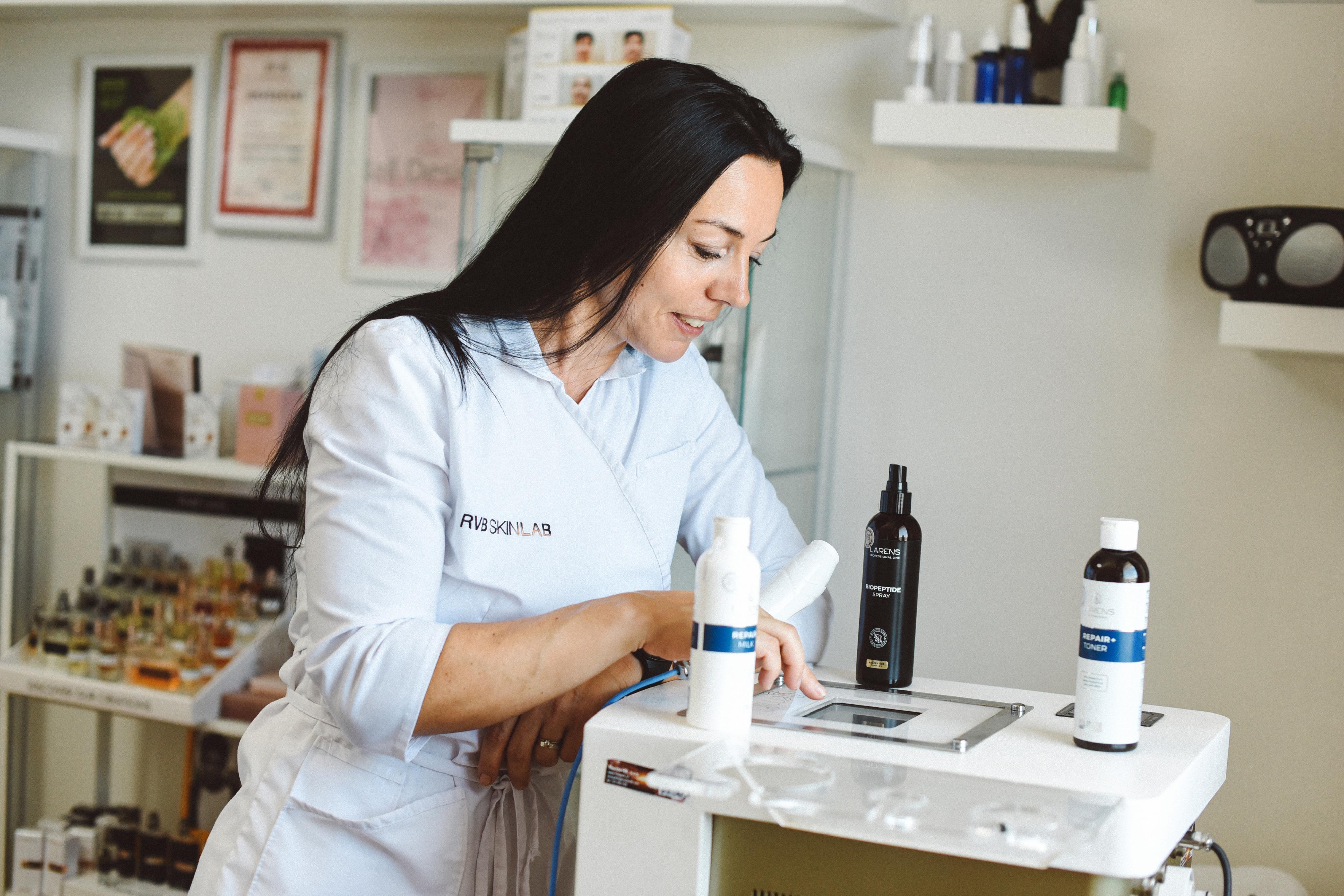 Kosmetický salon - Cell renewal clinic foto 3