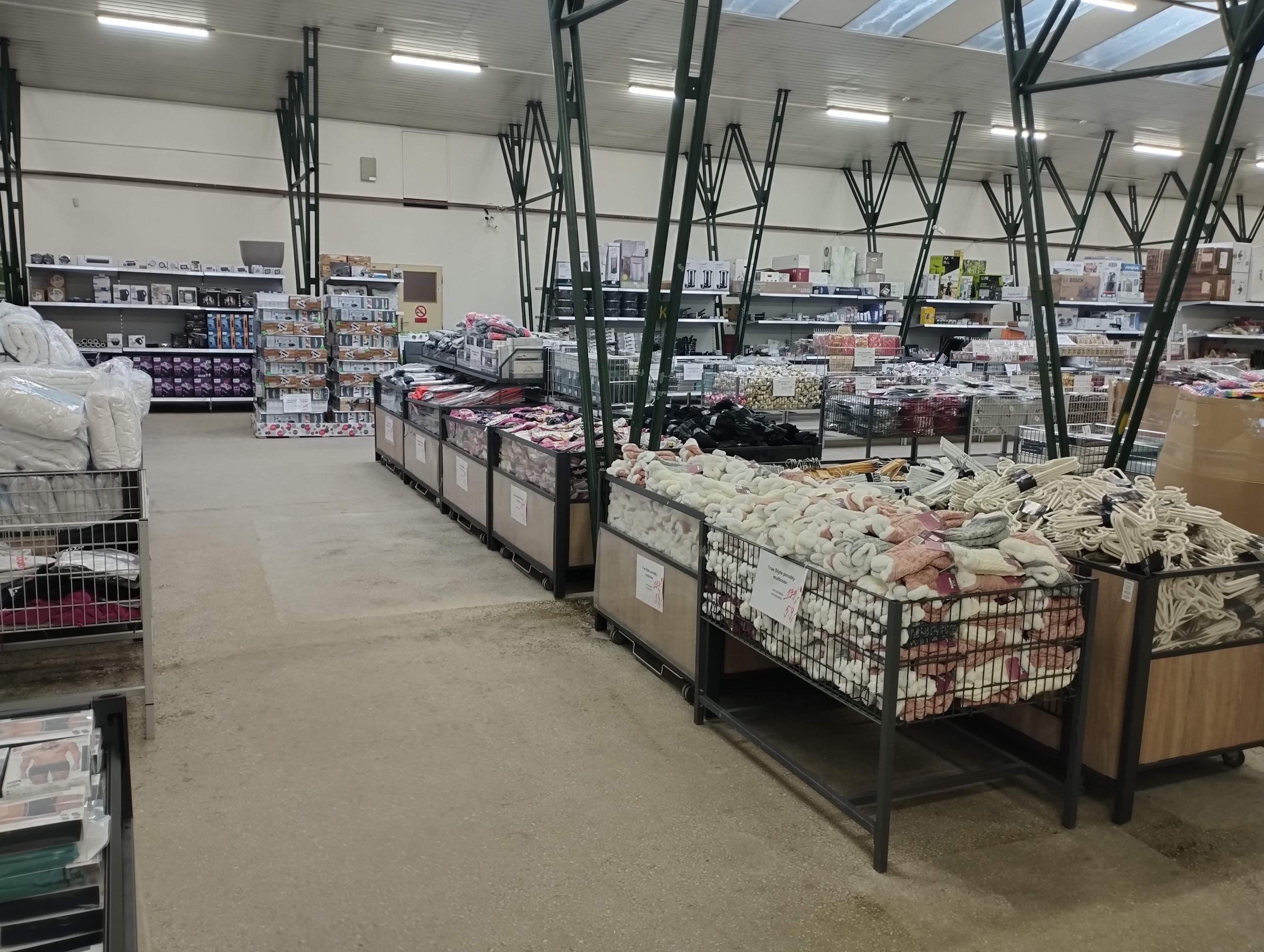 IPRICE OUTLET foto 5