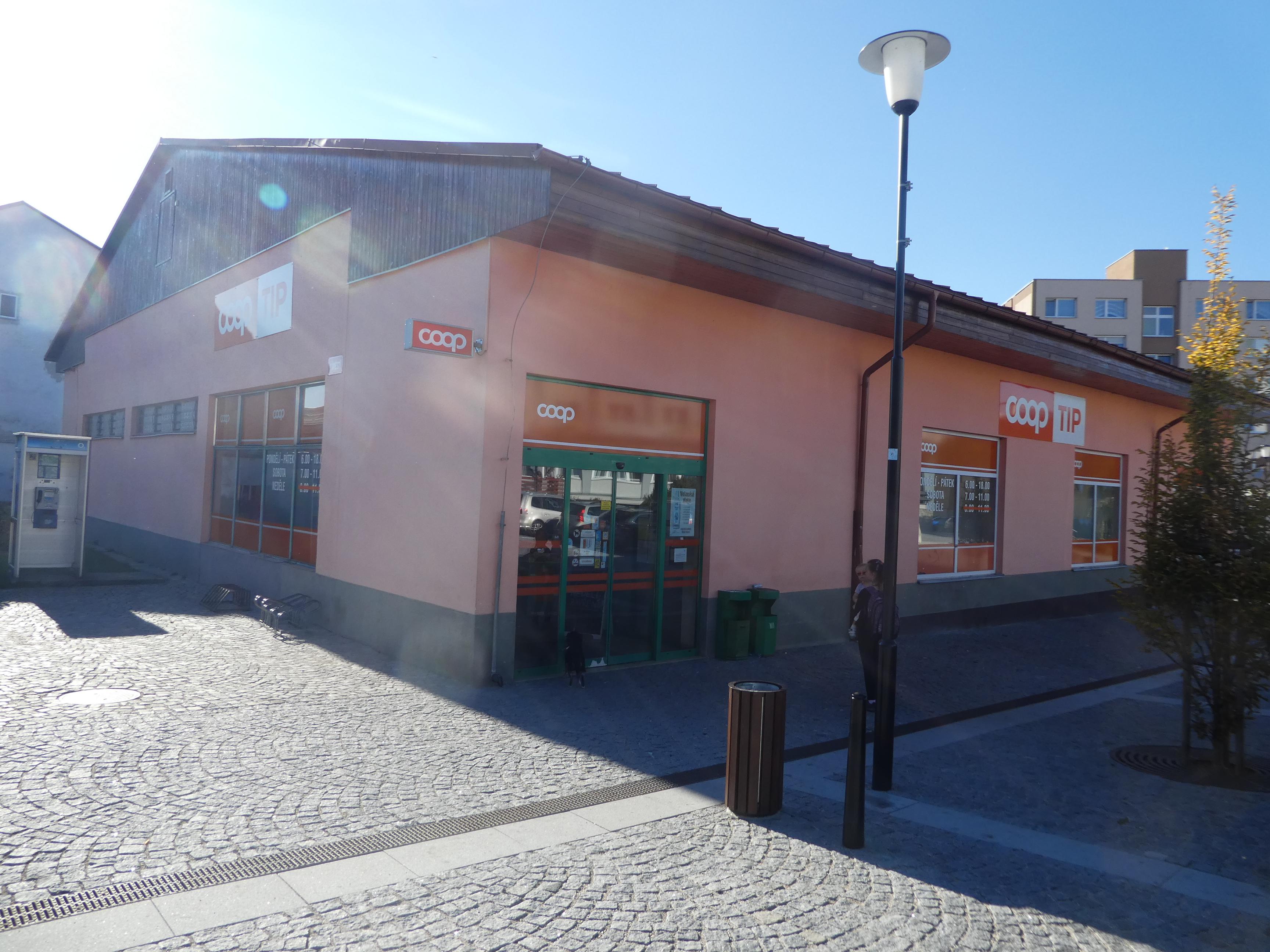 Jednota, spotřební družstvo ve Vimperku - COOP - TIP foto 6