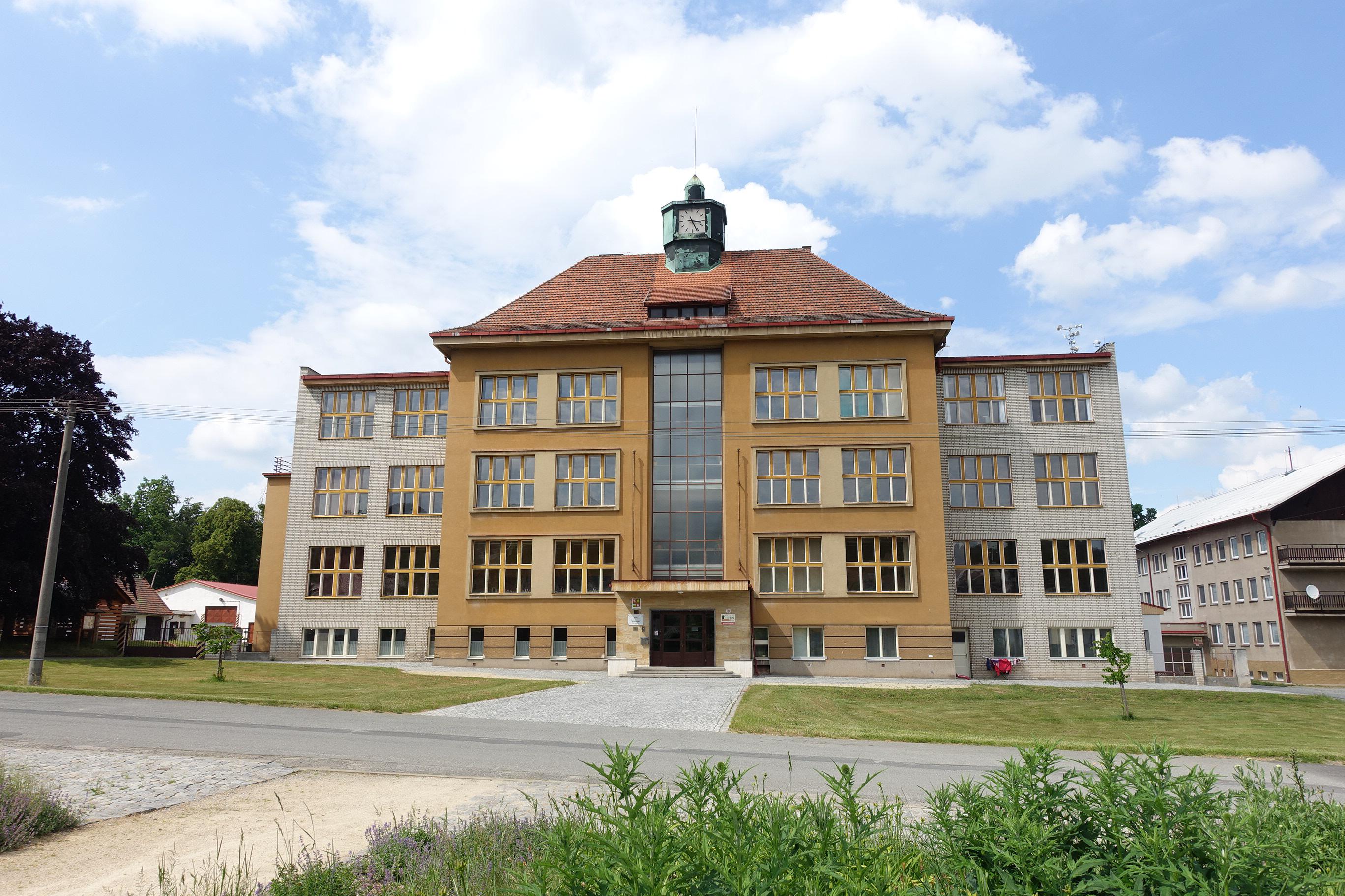 Gymnázium a Střední odborná škola, Plasy foto 4