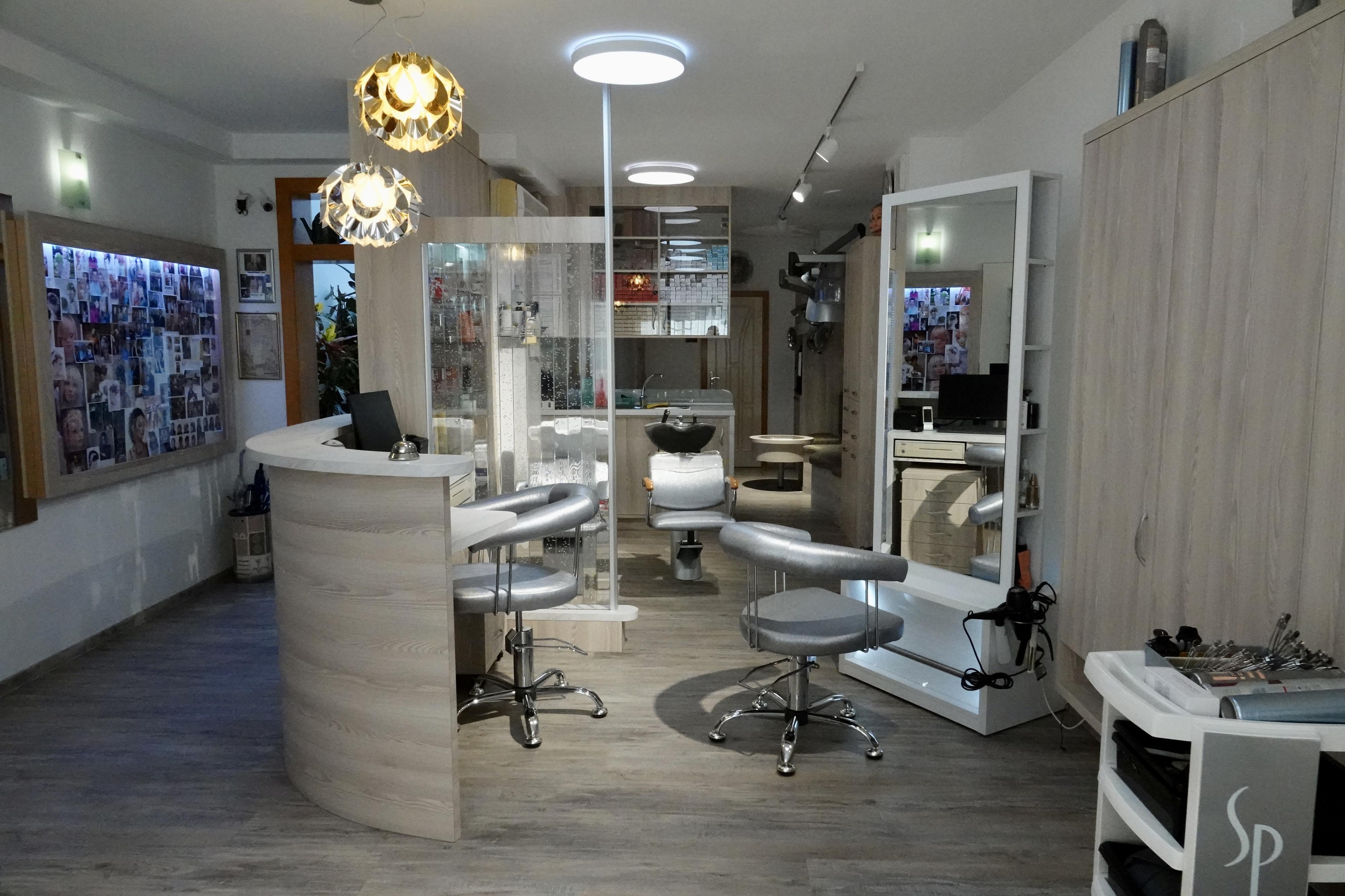 Salon Ef foto 4