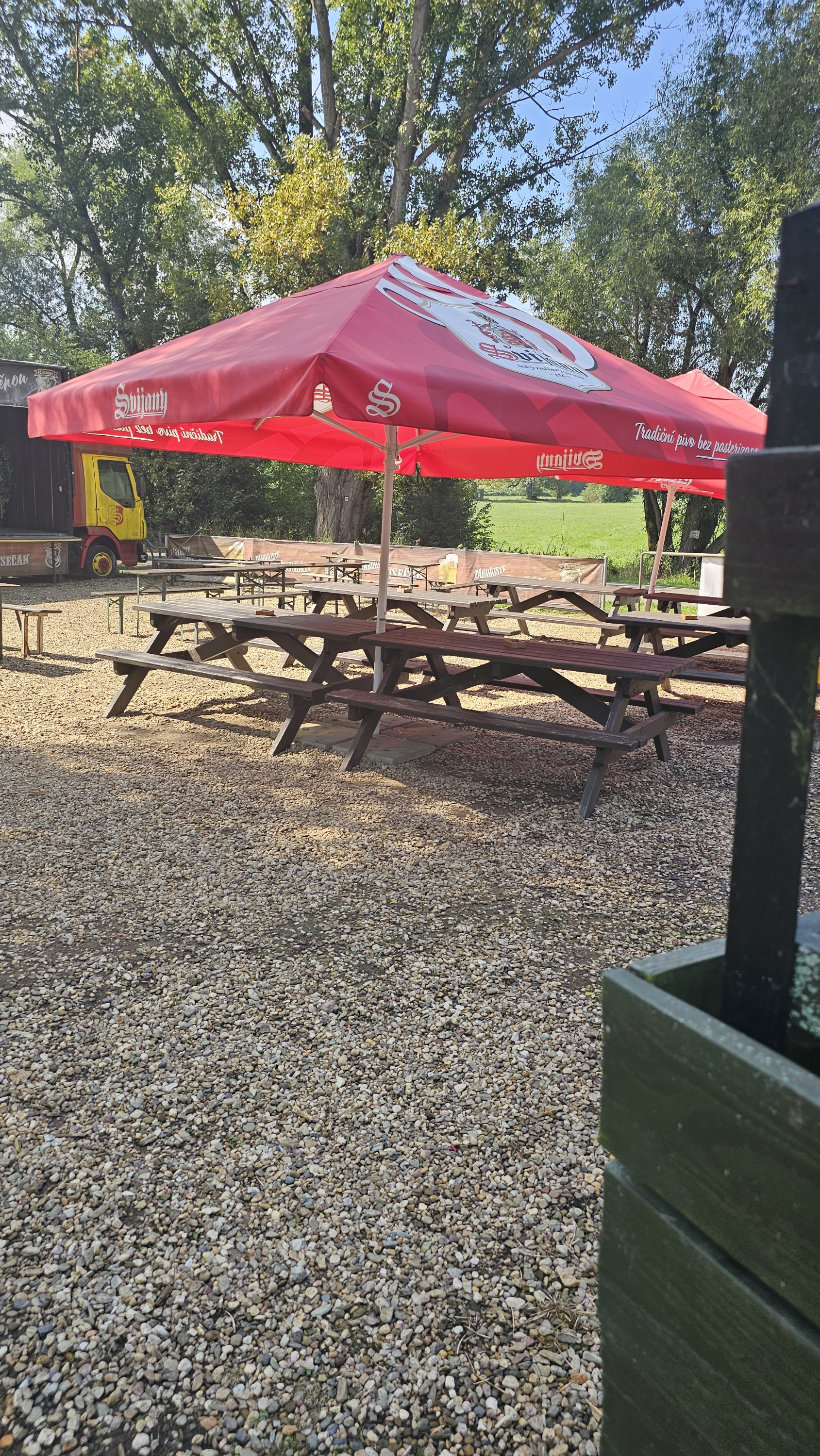 Občerstvení a tábořiště u Písečáků foto 2