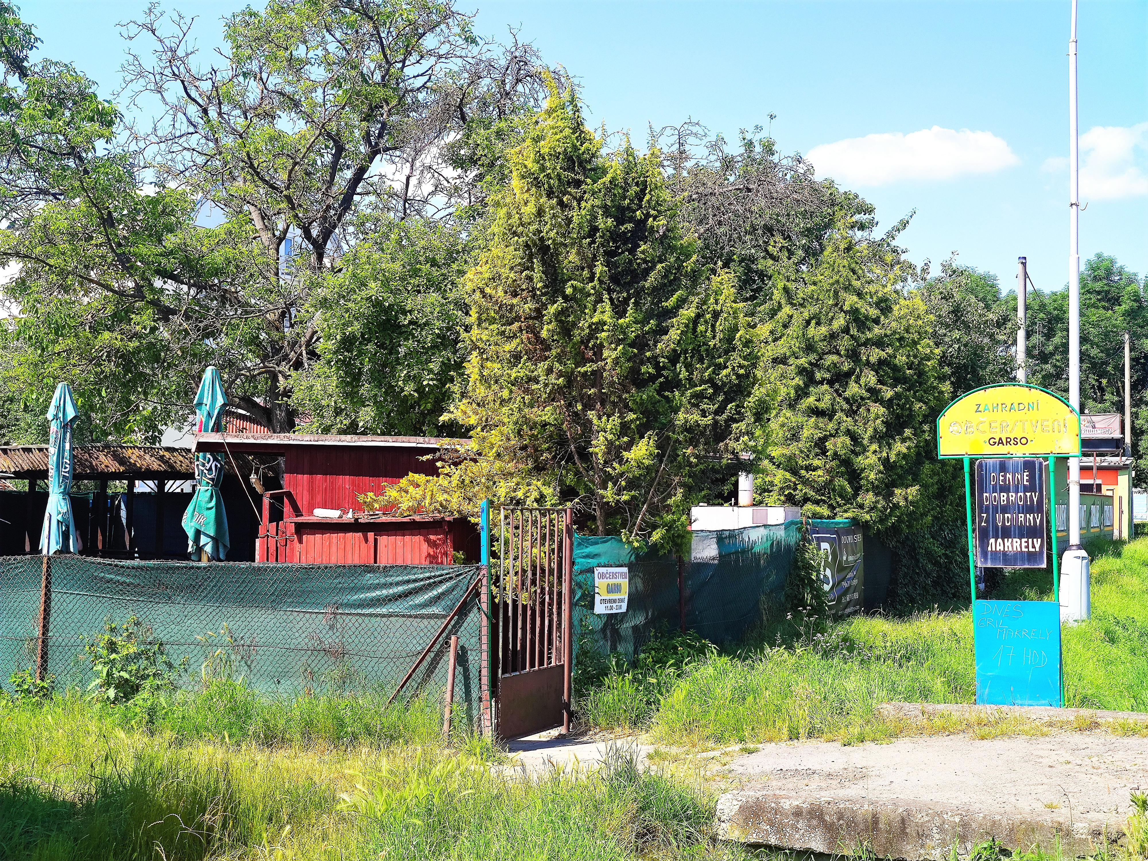 Letní zahrádka Garso foto 2