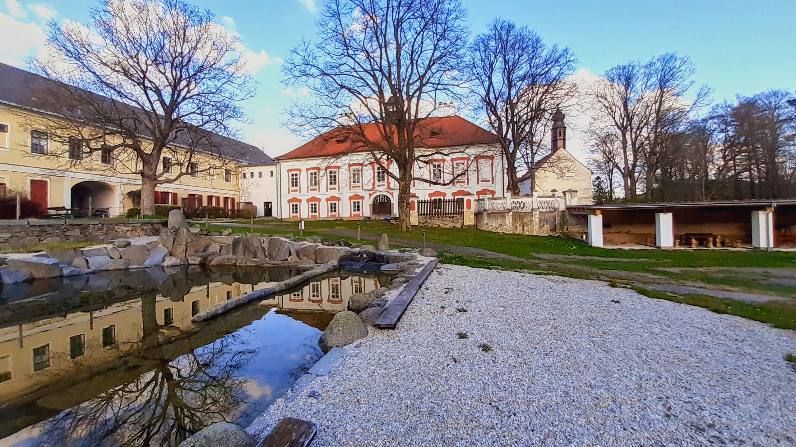 Zámecký penzion Holiday Park Mlázovy*** foto 5