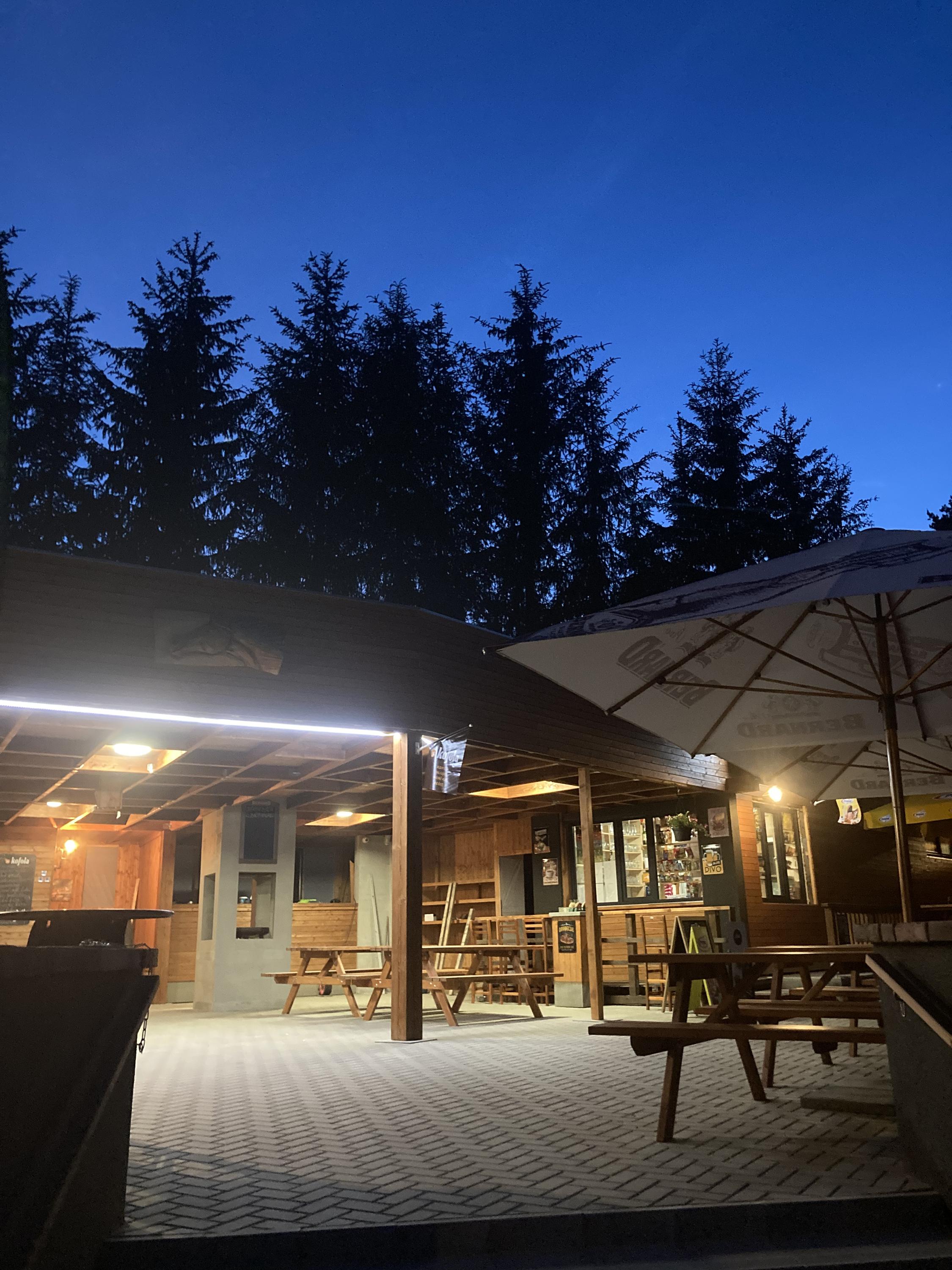 Rychlej stánek - bistro foto 6