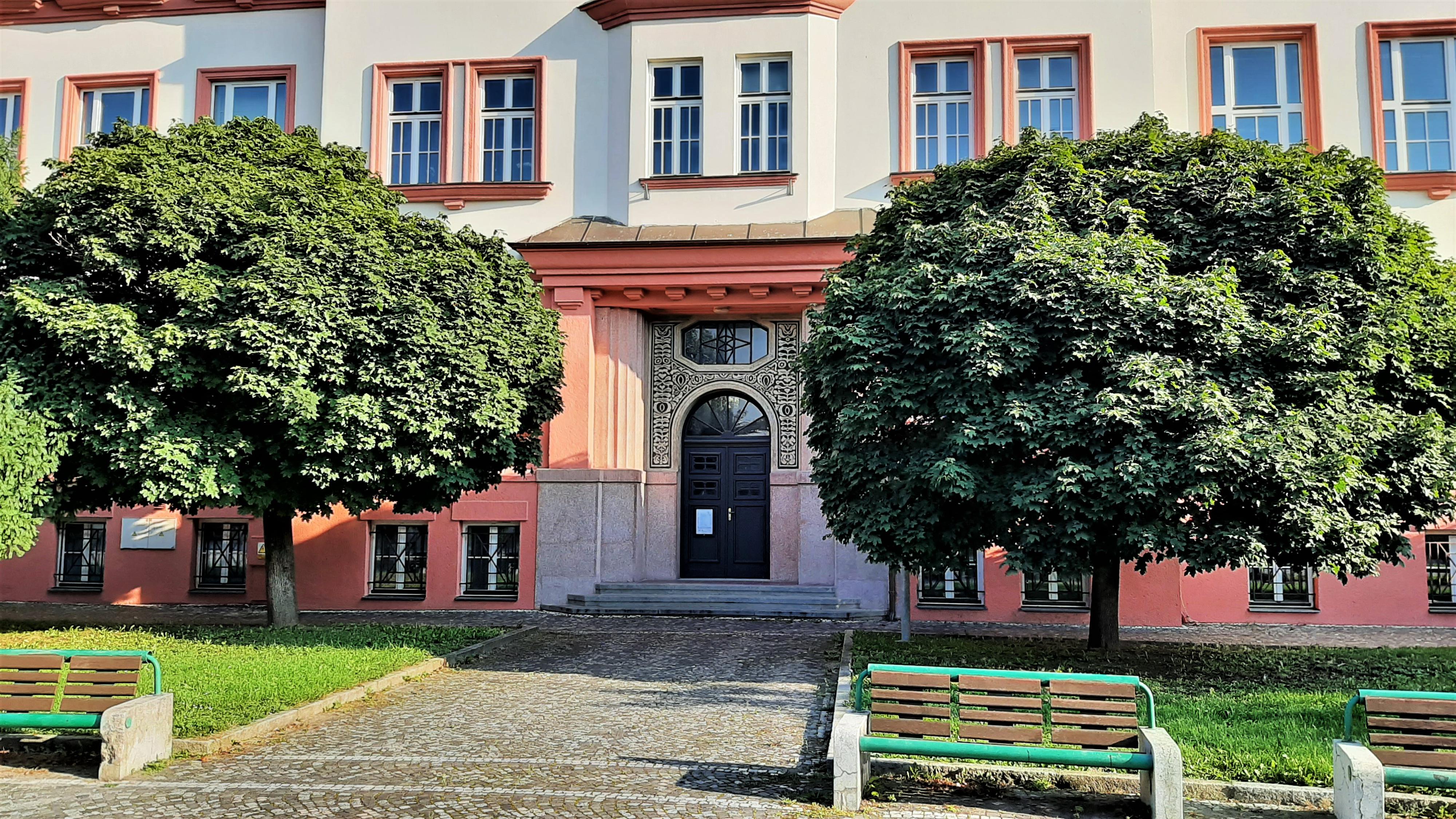 ZŠ Staré Město foto 2
