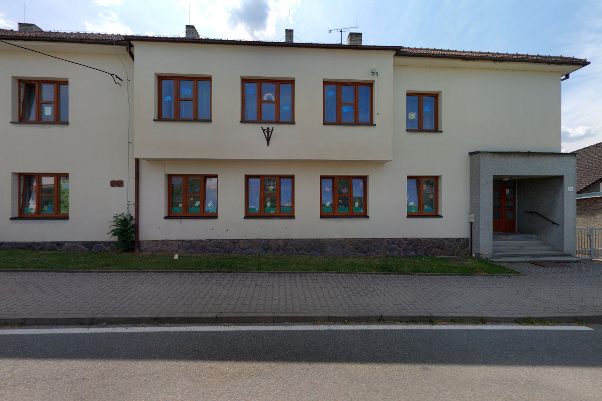 Základní škola a mateřská škola Rychnov nad Kněžnou, Roveň 60