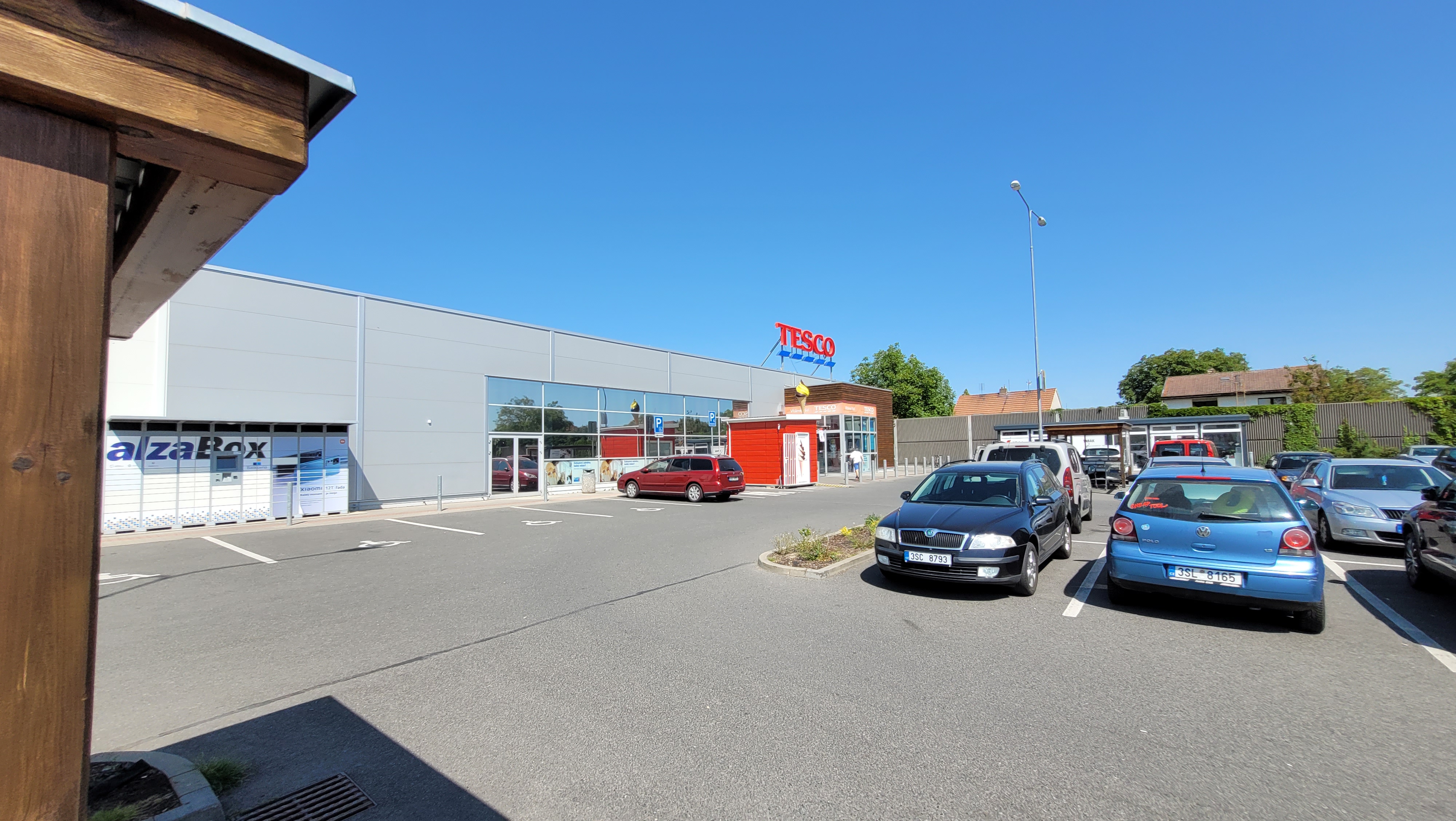 Tesco foto 4