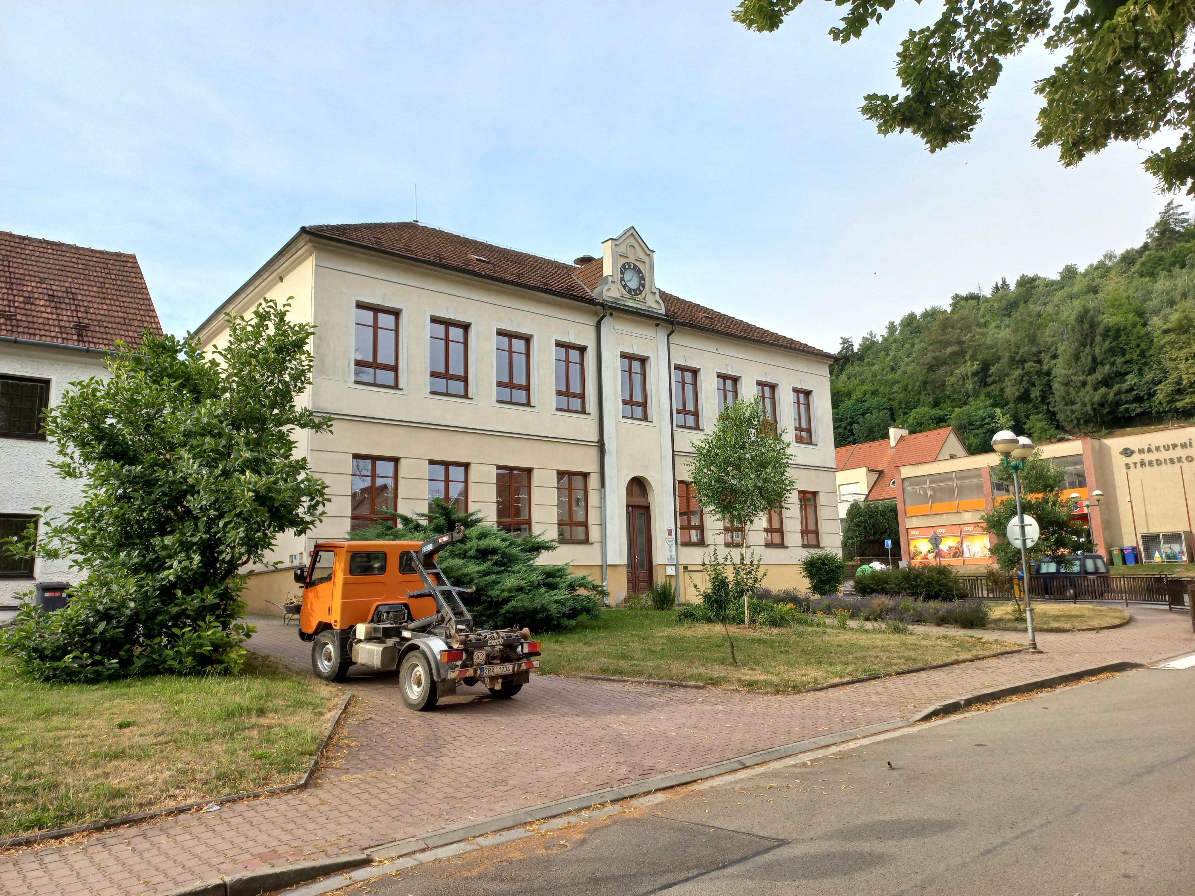 ZŠ a MŠ Doubravník, okres Brno-venkov foto 2