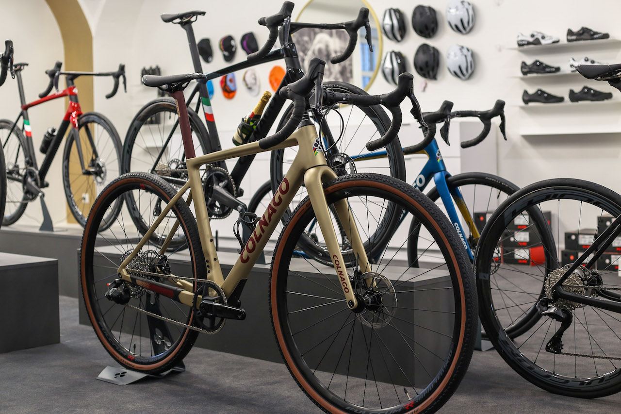 COLNAGO & ASSOS ProShop