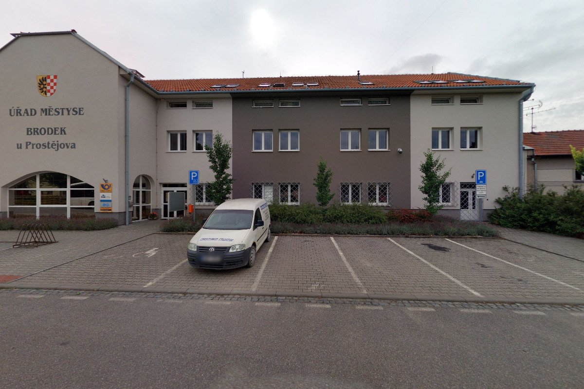 Brodek u Prostějova - úřad městyse foto 5