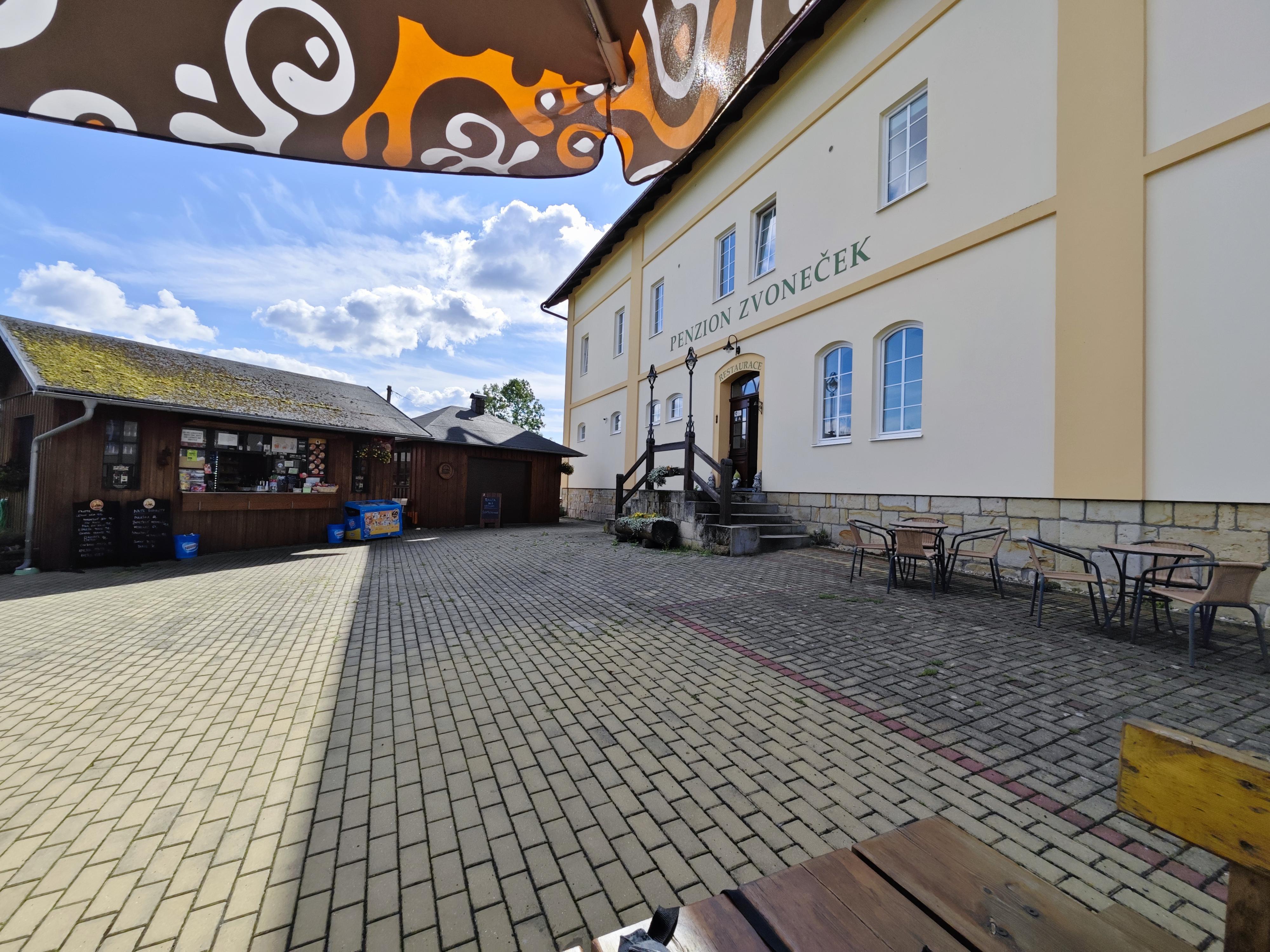 Občerstvení Zvoneček foto 3