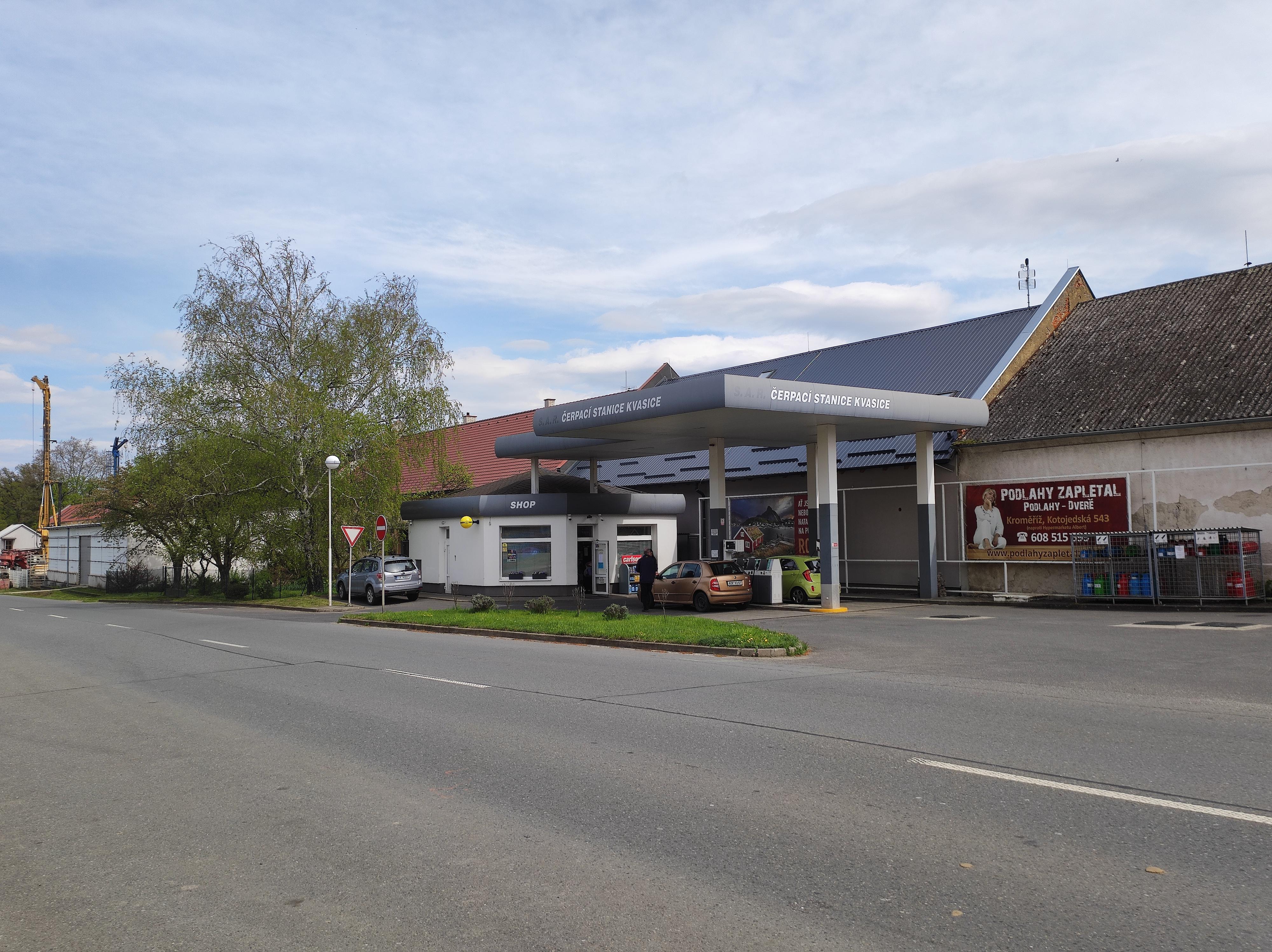 Čerpací stanice ROAN MARKET