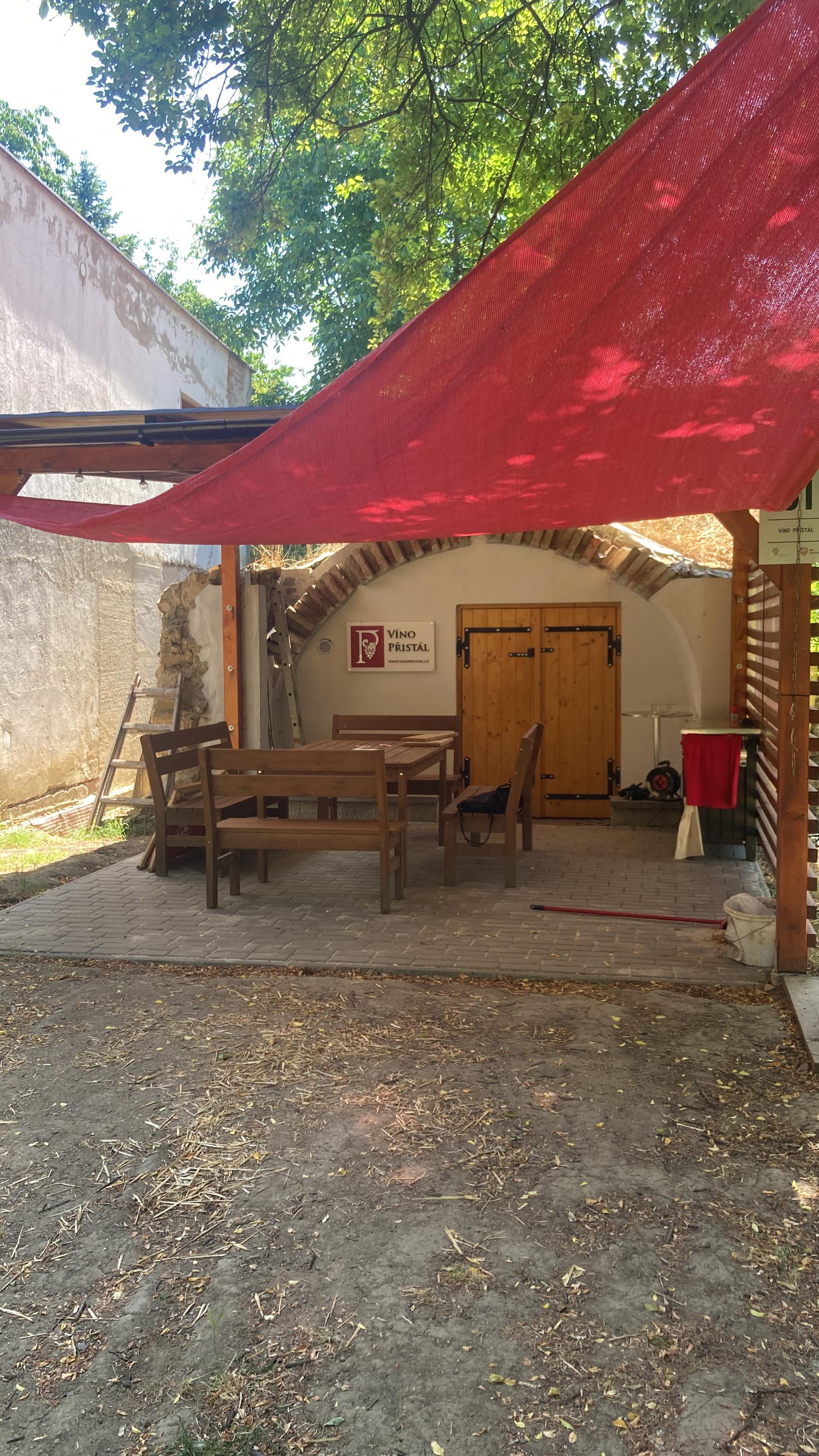 Víno Přistál, vinný sklep foto 3