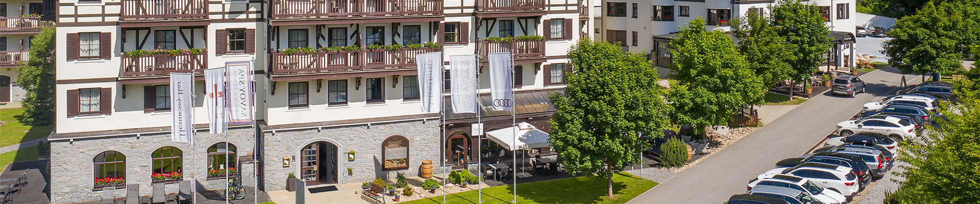 Cover image Hotel Savoy