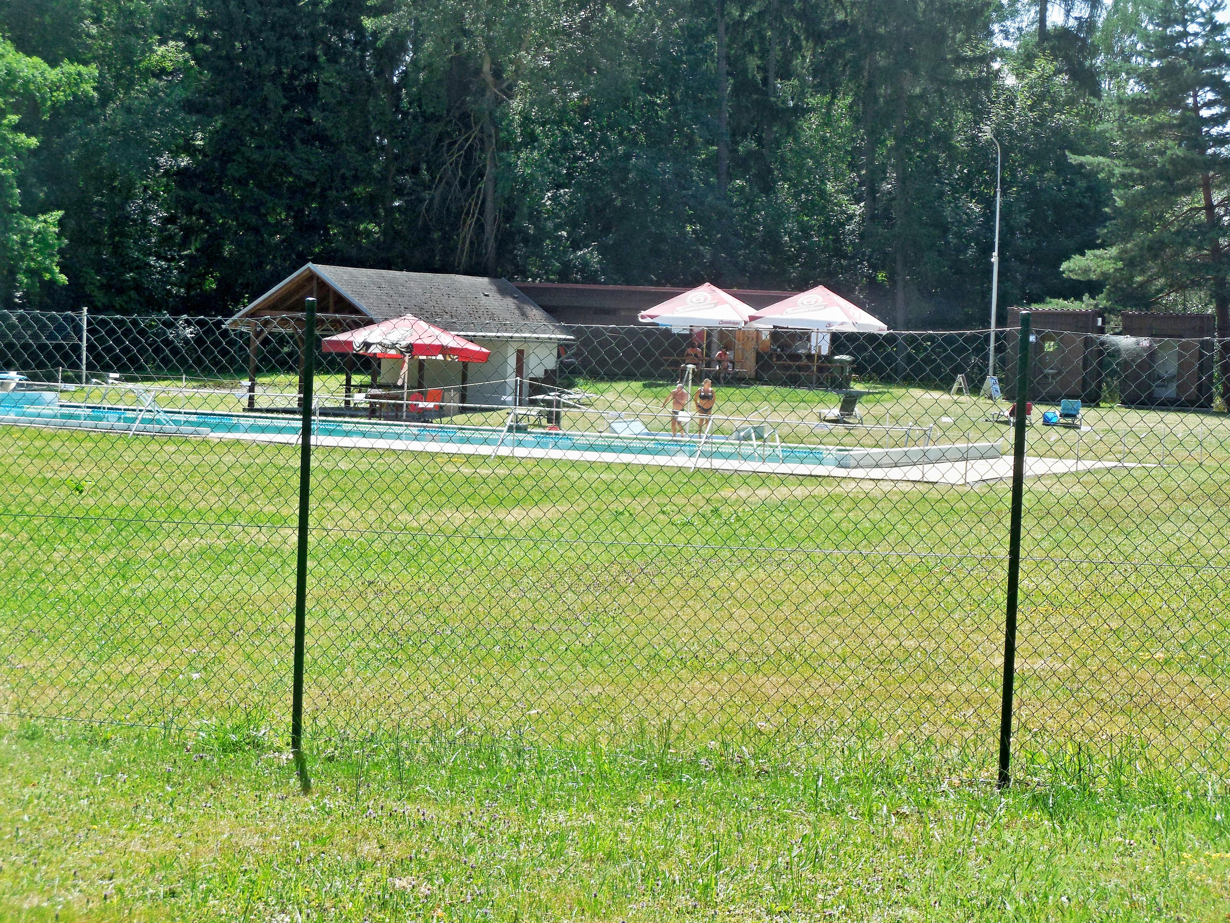 Plavecký bazén Staré Lázně foto 2