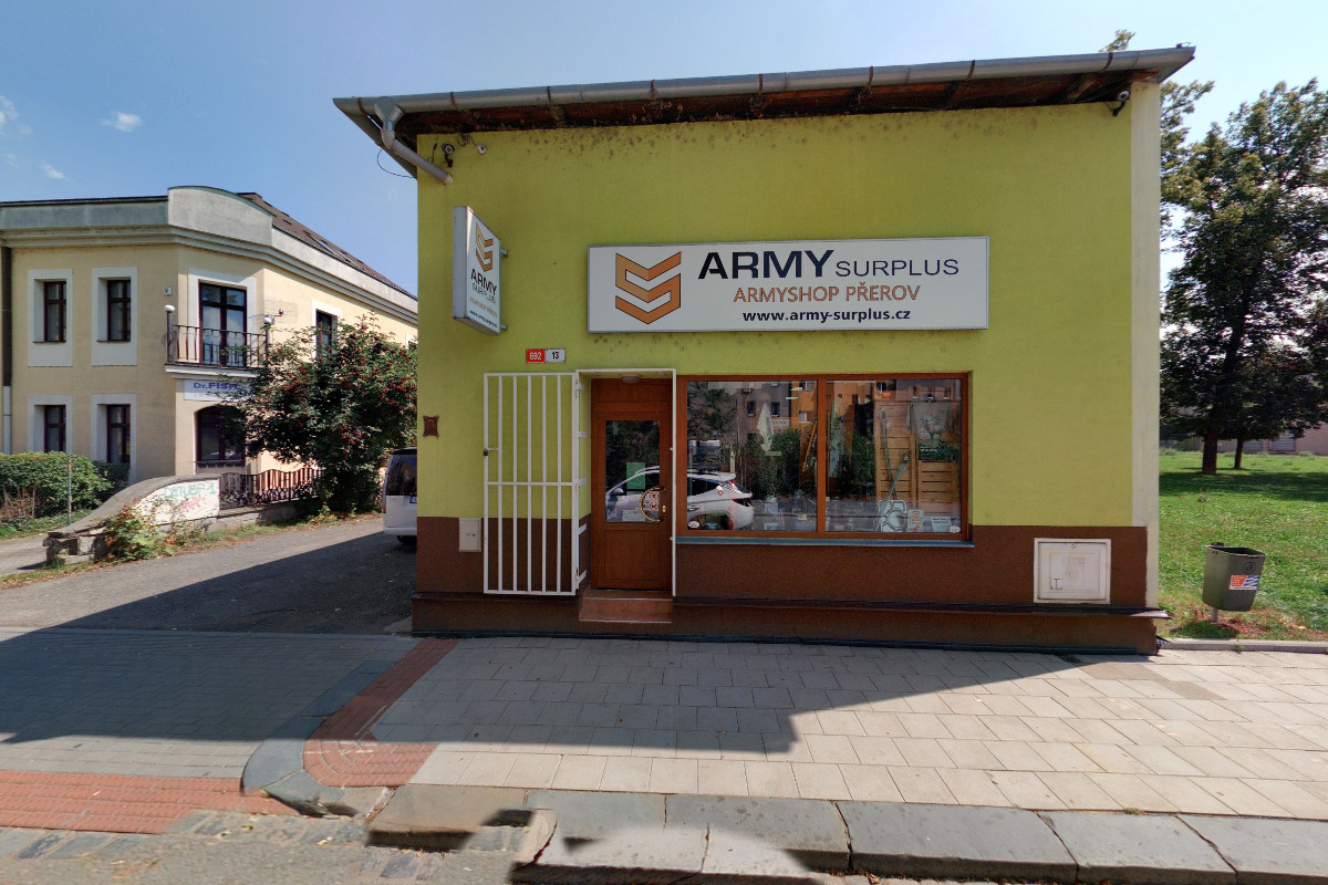 ARMY-SURPLUS foto 2