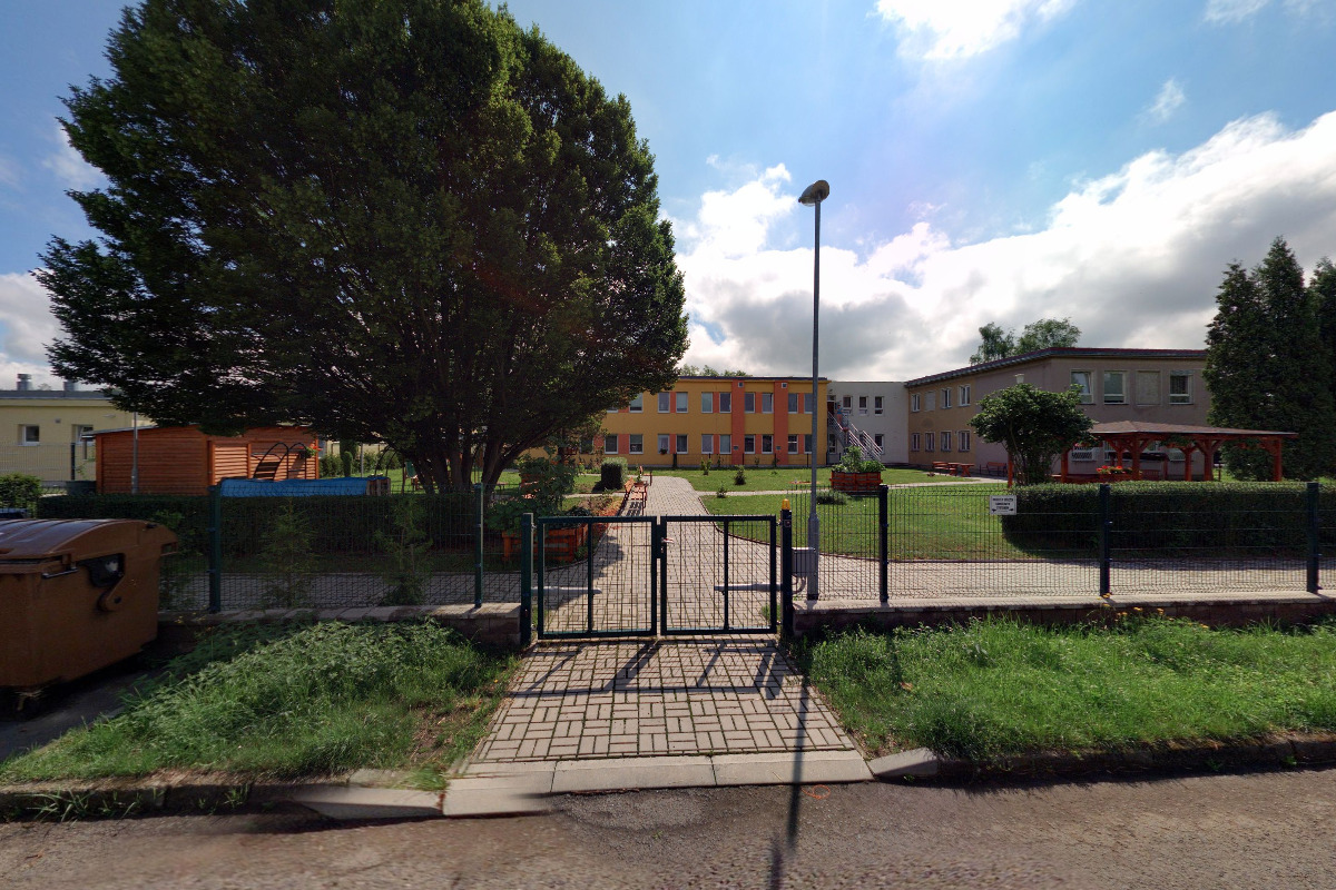 Fotbalový klub Ostrov