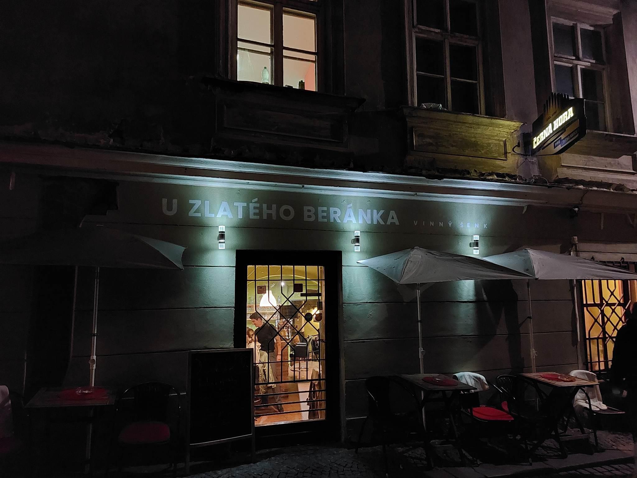 Vinný šenk U Zlatého beránka foto 5