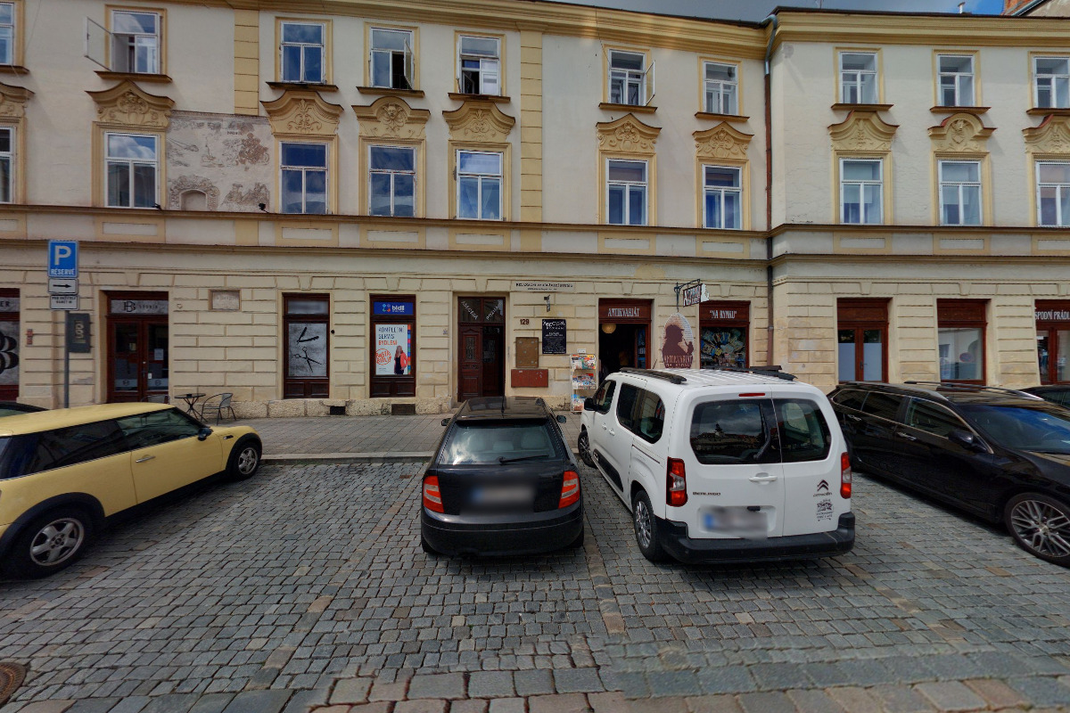 Antikvariát Na Rynku foto 5