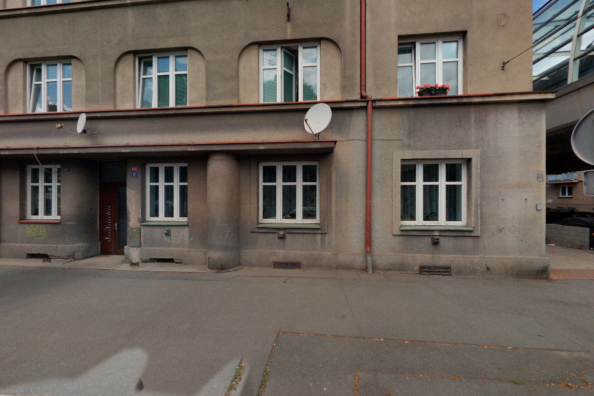 Hradecký kurýr foto 1