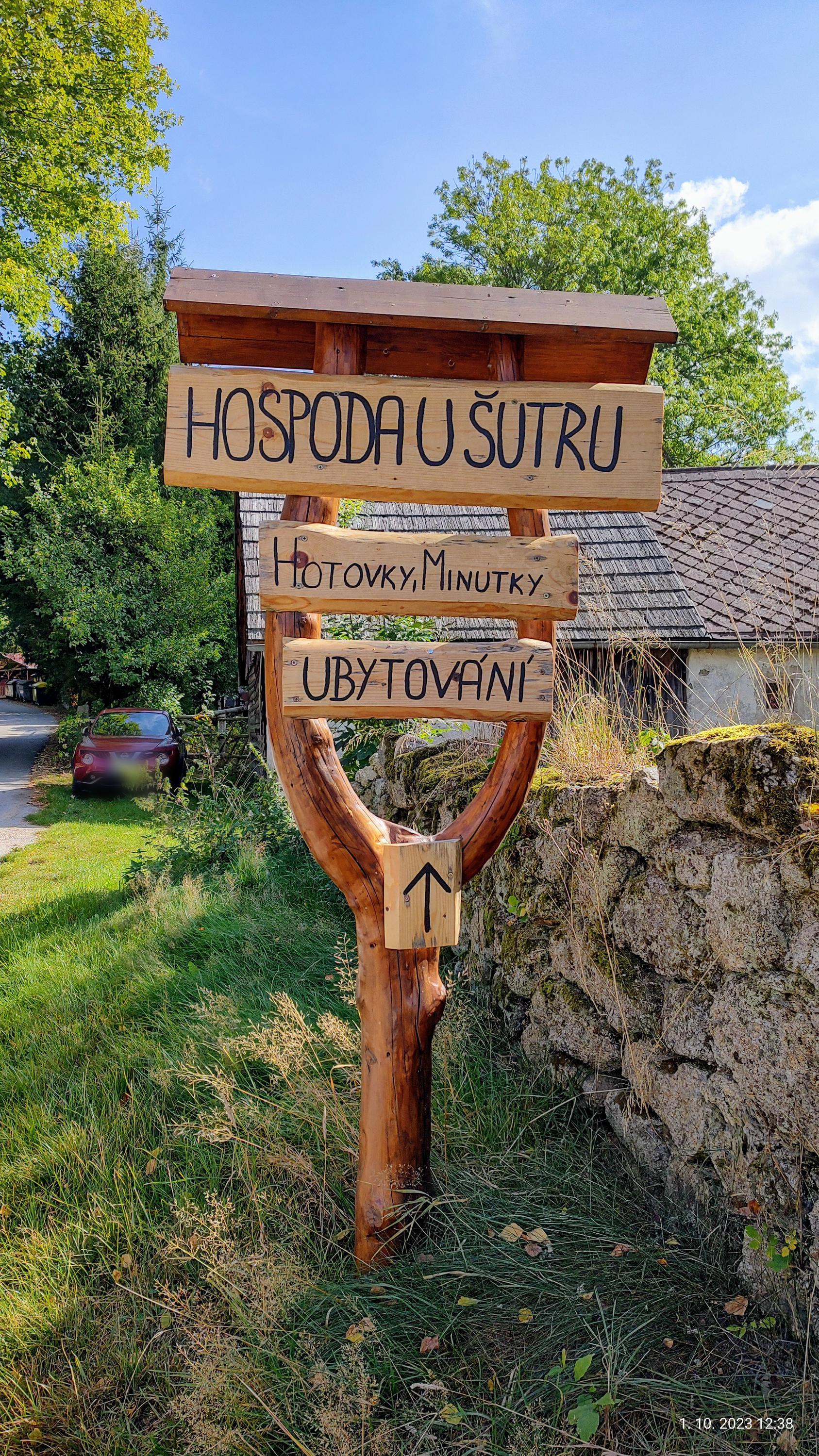 Hospoda U Šutru foto 1