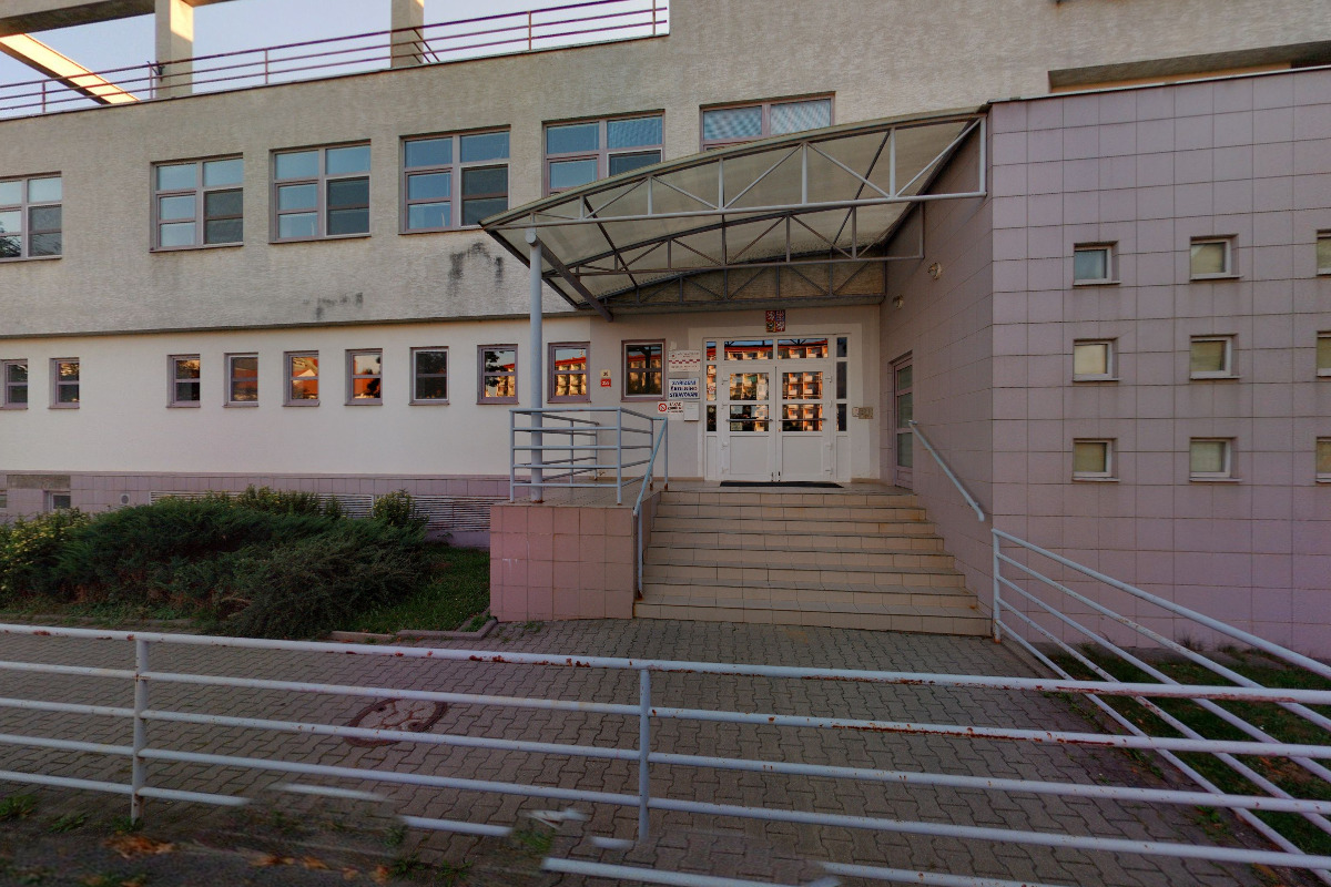 Zařízení školního stravování Přerov, Kratochvílova 30 foto 2