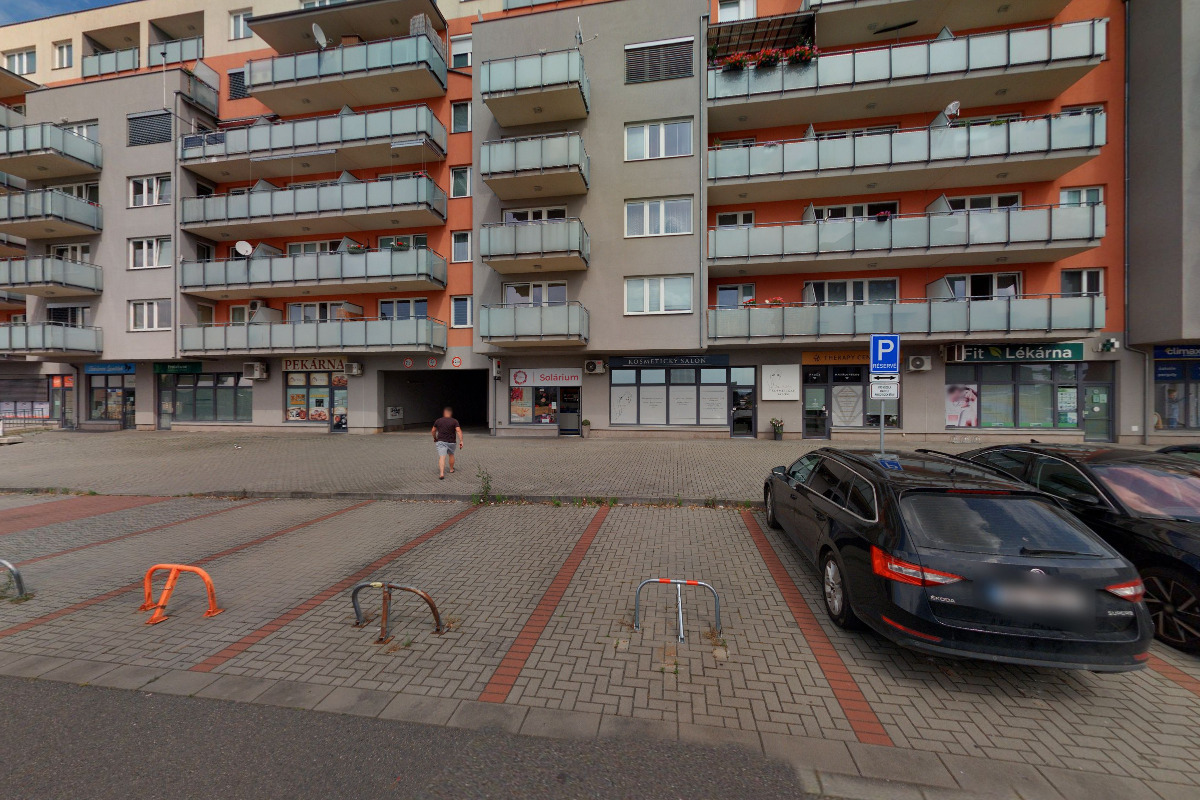 Bankomat Komerční banky foto 2