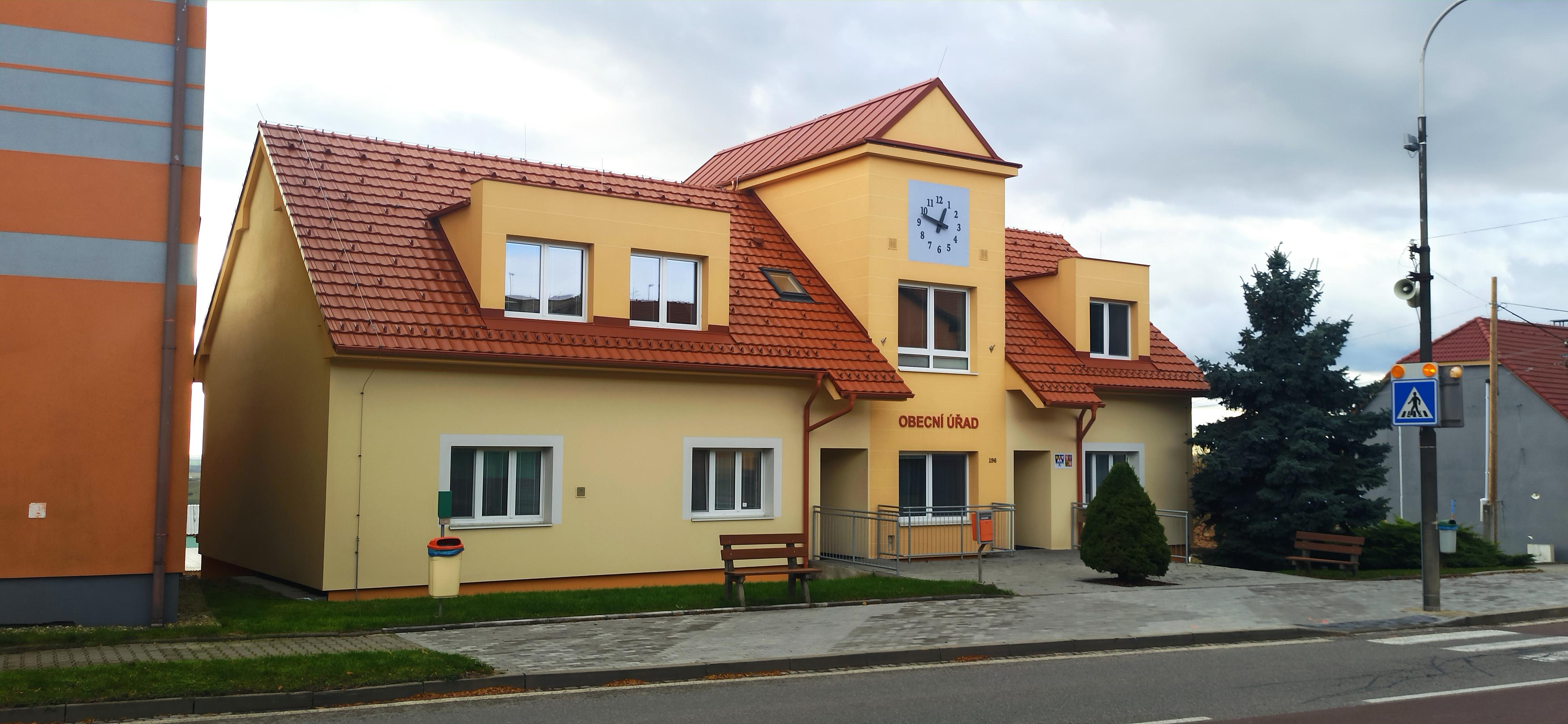 Strážovice - obecní úřad foto 4