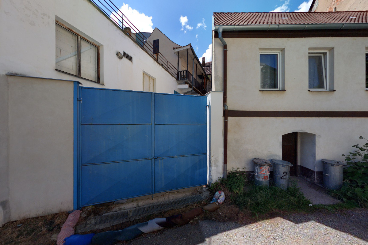 Vinárna Pod Farou - Alena Šrůtová foto 1