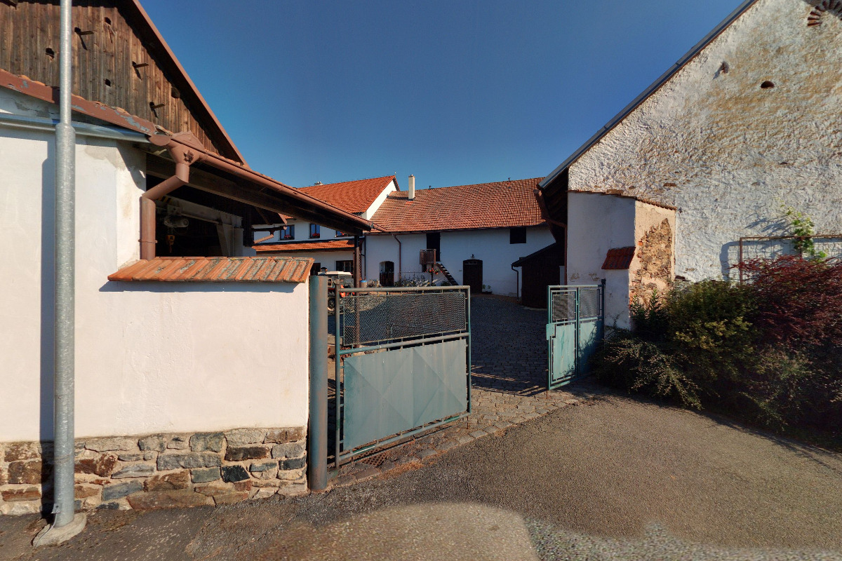 Ing. Štěpán Hladík - zemědělská výroba foto 2